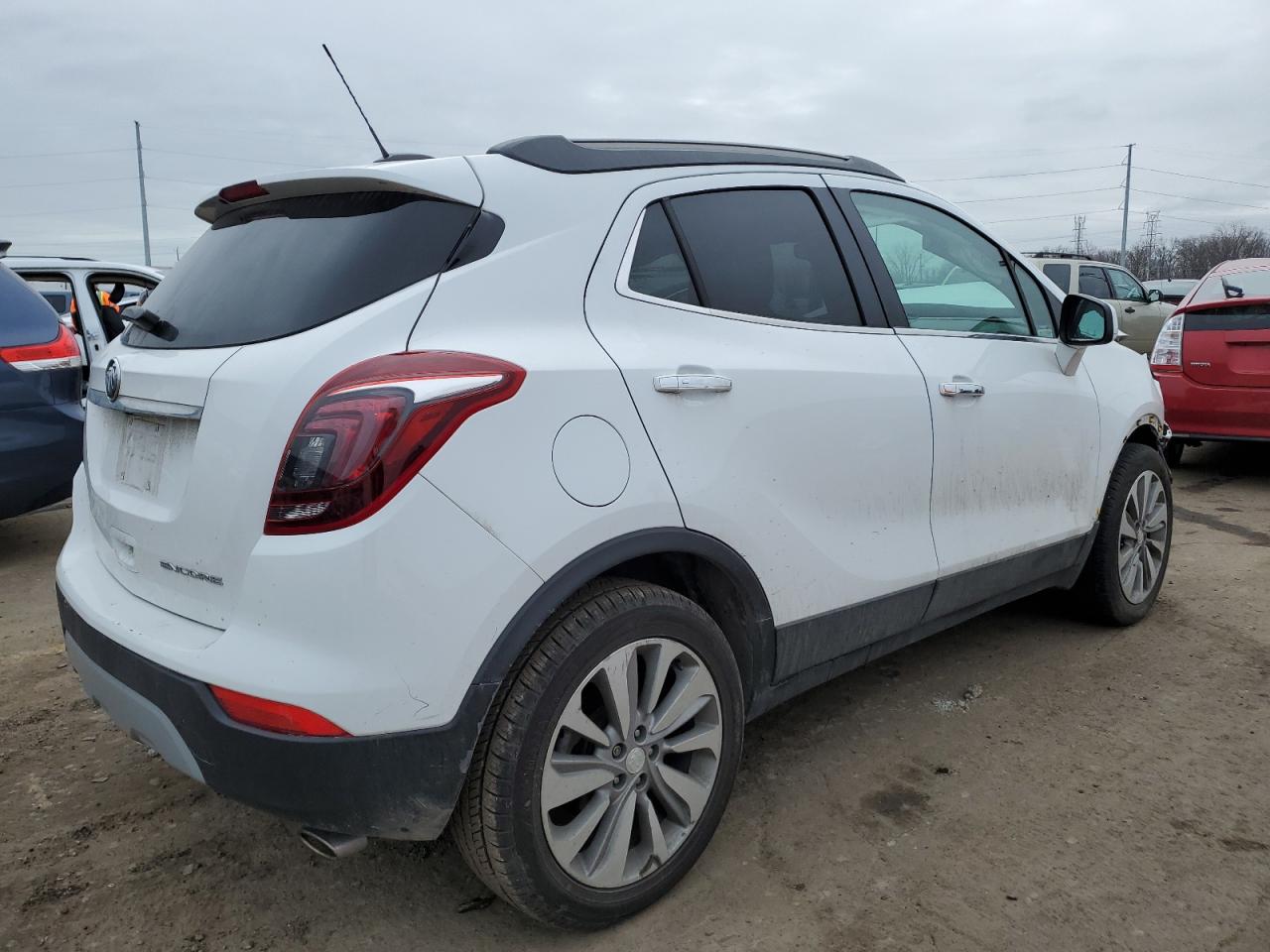 Photo 2 VIN: KL4CJASB1LB071614 - BUICK ENCORE 