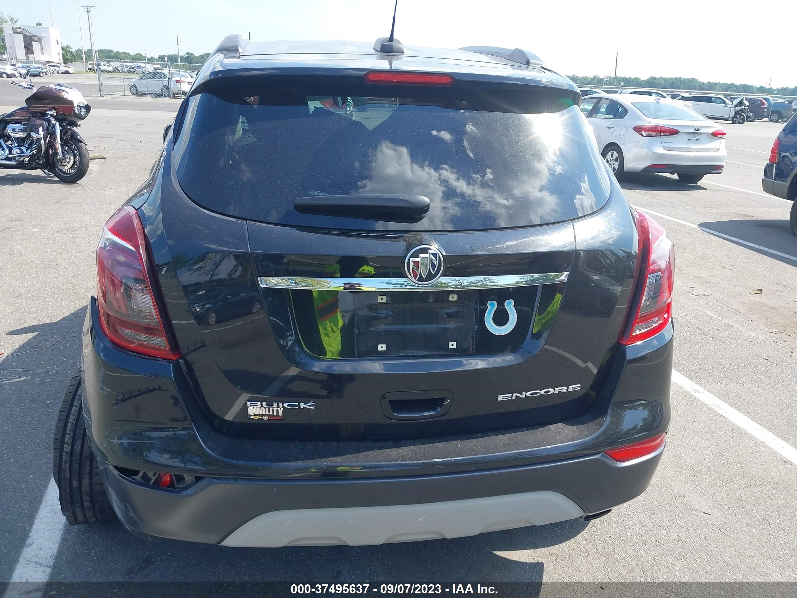 Photo 15 VIN: KL4CJASB2JB642119 - BUICK ENCORE 