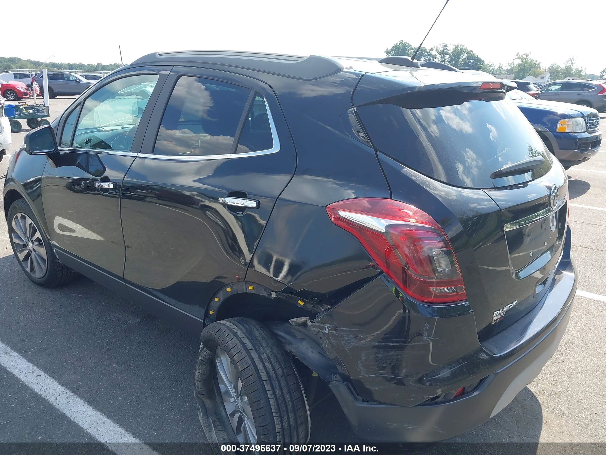 Photo 2 VIN: KL4CJASB2JB642119 - BUICK ENCORE 