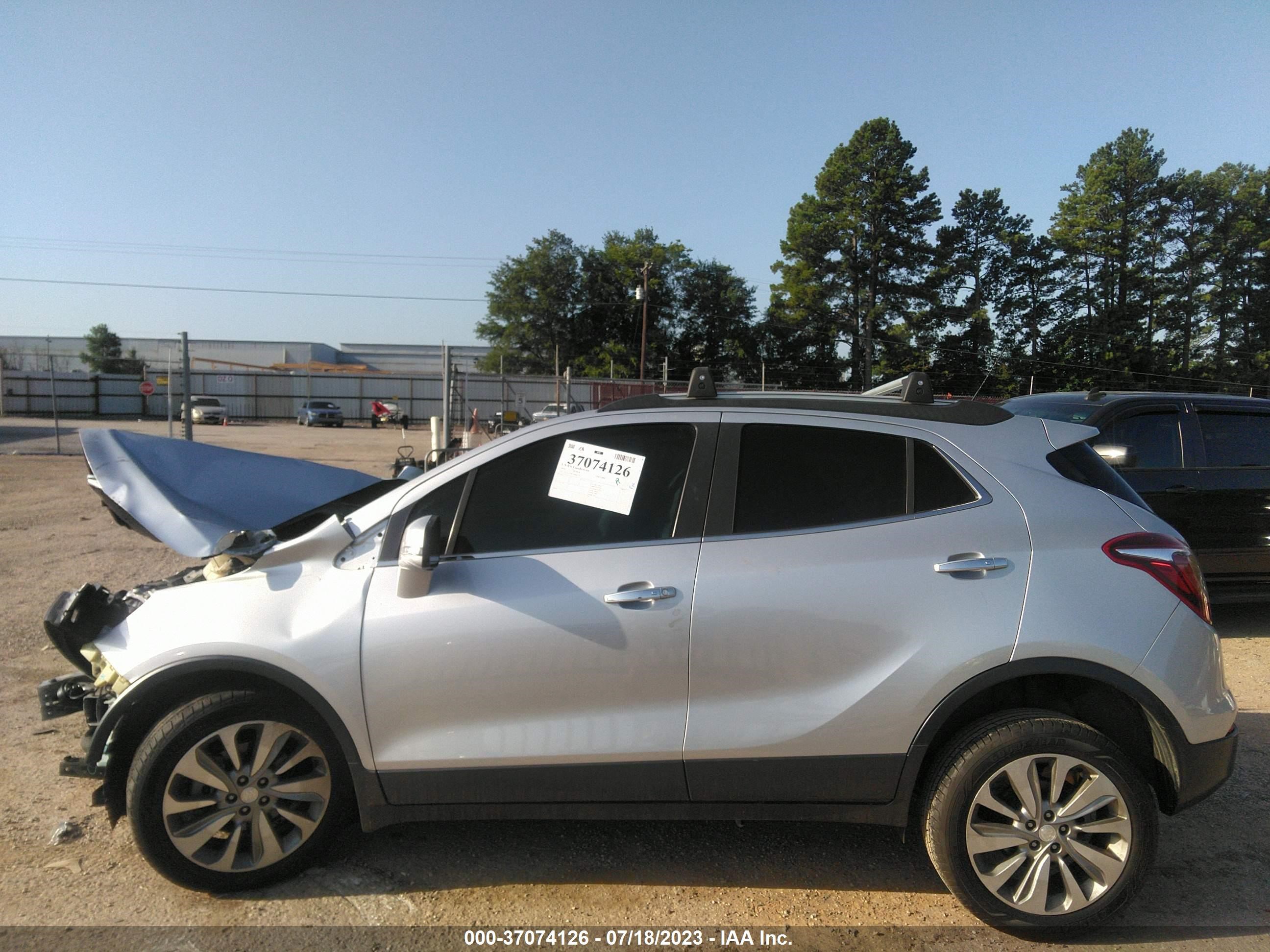 Photo 14 VIN: KL4CJASB2JB681910 - BUICK ENCORE 