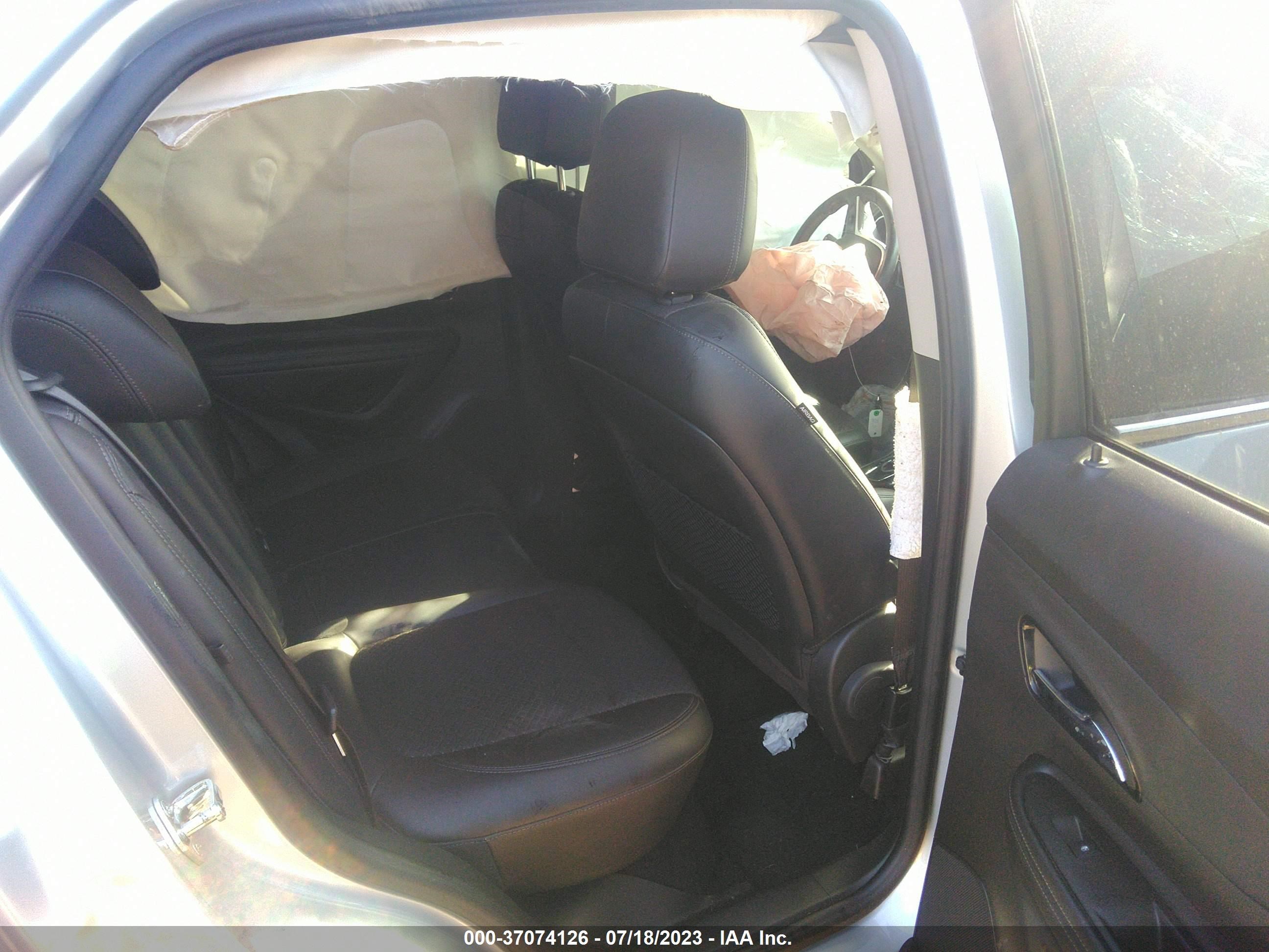 Photo 7 VIN: KL4CJASB2JB681910 - BUICK ENCORE 