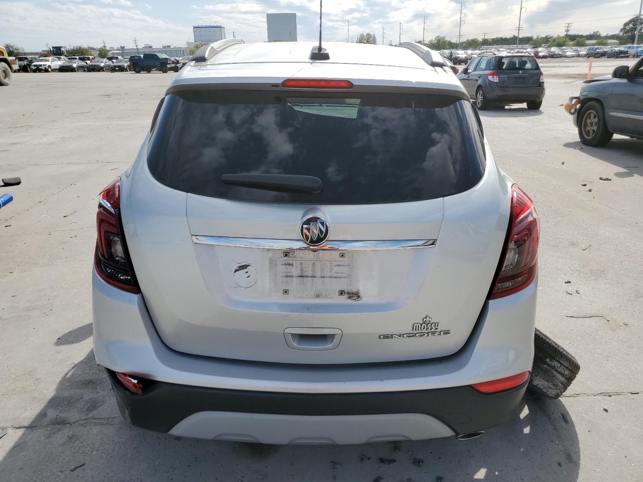 Photo 5 VIN: KL4CJASB2KB717984 - BUICK ENCORE 