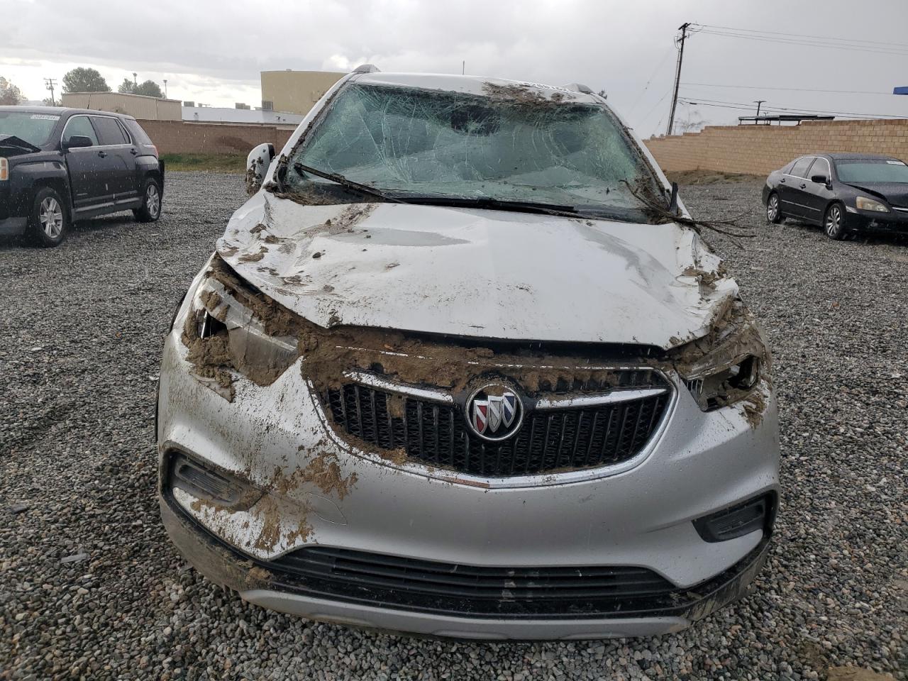 Photo 4 VIN: KL4CJASB2KB725731 - BUICK ENCORE 