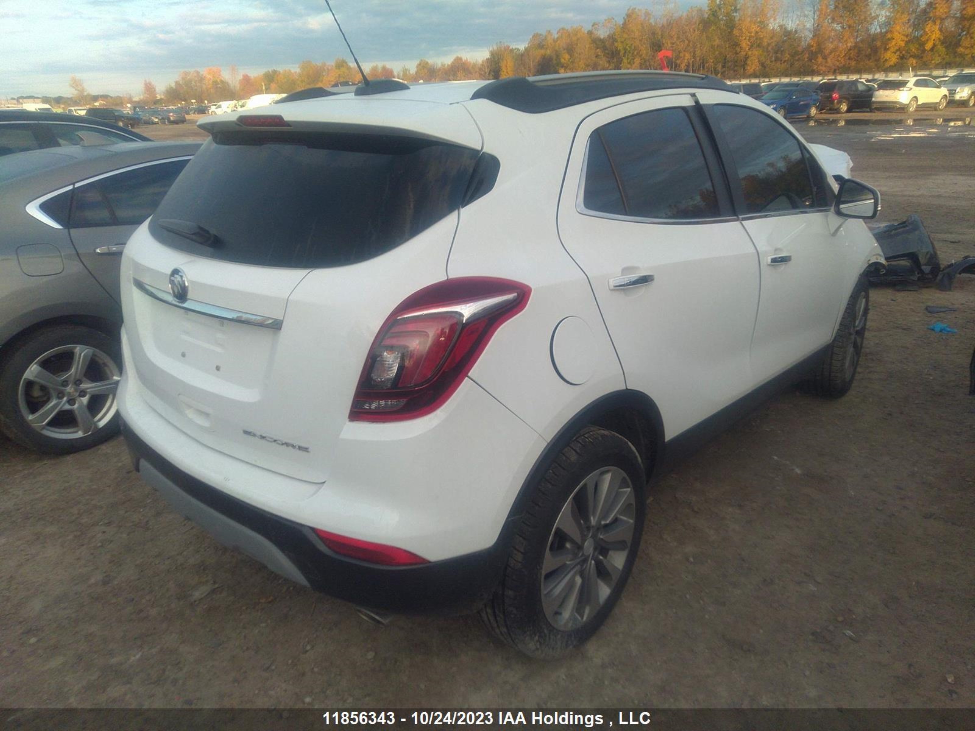 Photo 3 VIN: KL4CJASB2KB847456 - BUICK ENCORE 