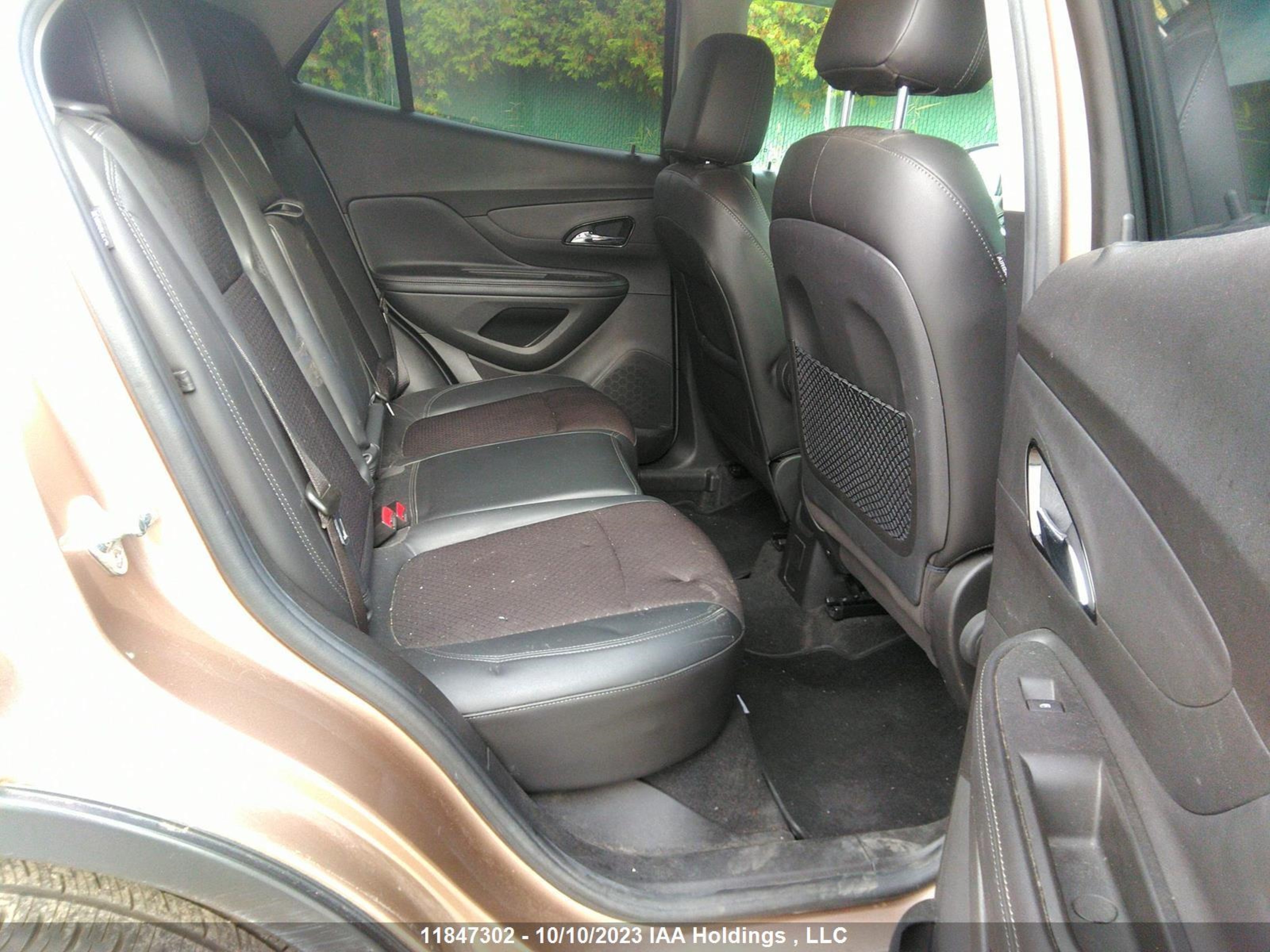 Photo 7 VIN: KL4CJASB2KB920115 - BUICK ENCORE 