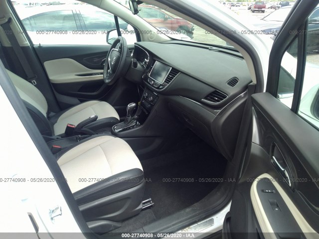 Photo 4 VIN: KL4CJASB2KB951445 - BUICK ENCORE 