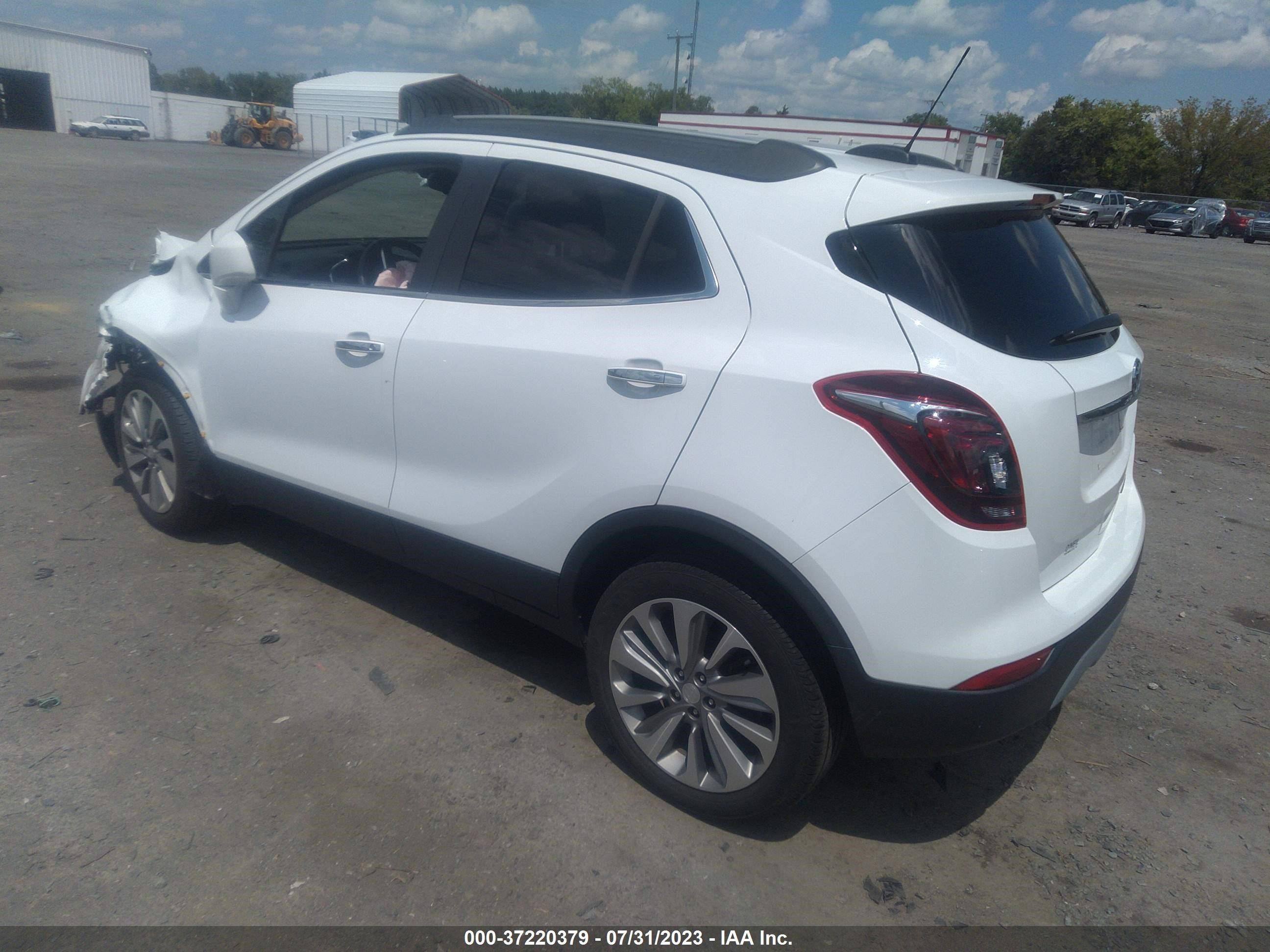 Photo 2 VIN: KL4CJASB2LB071315 - BUICK ENCORE 