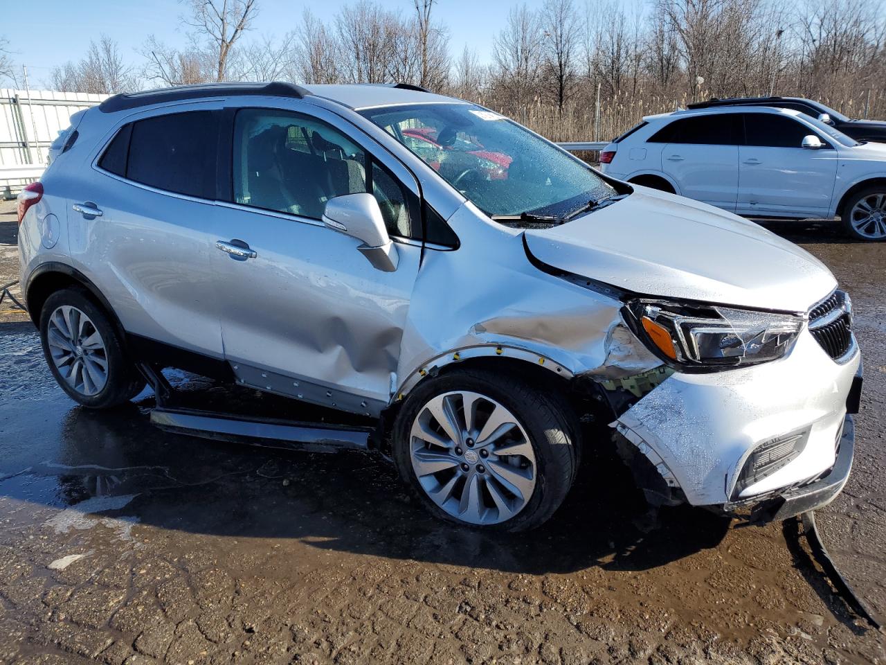 Photo 3 VIN: KL4CJASB3JB635292 - BUICK ENCORE 