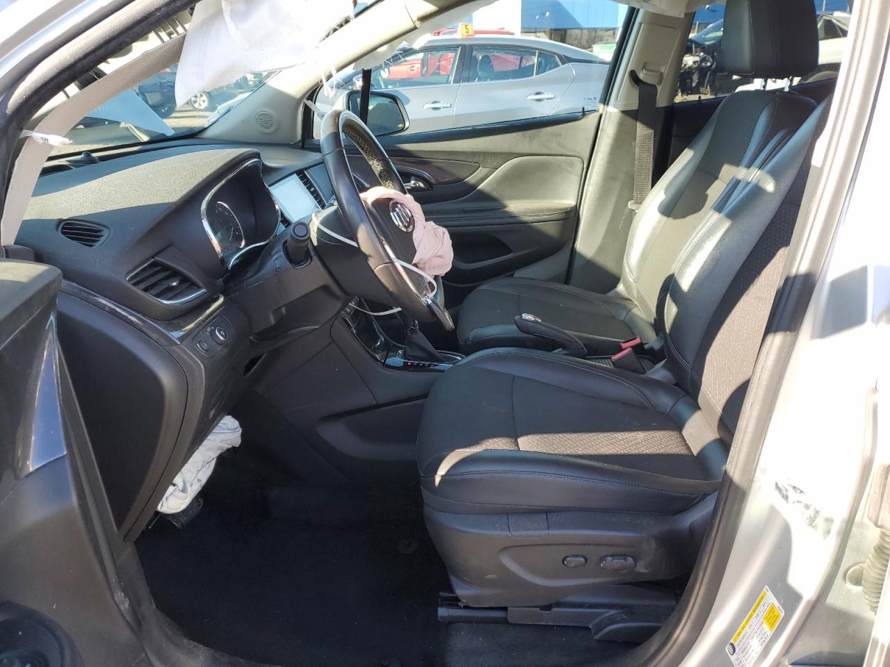 Photo 6 VIN: KL4CJASB3JB635292 - BUICK ENCORE 