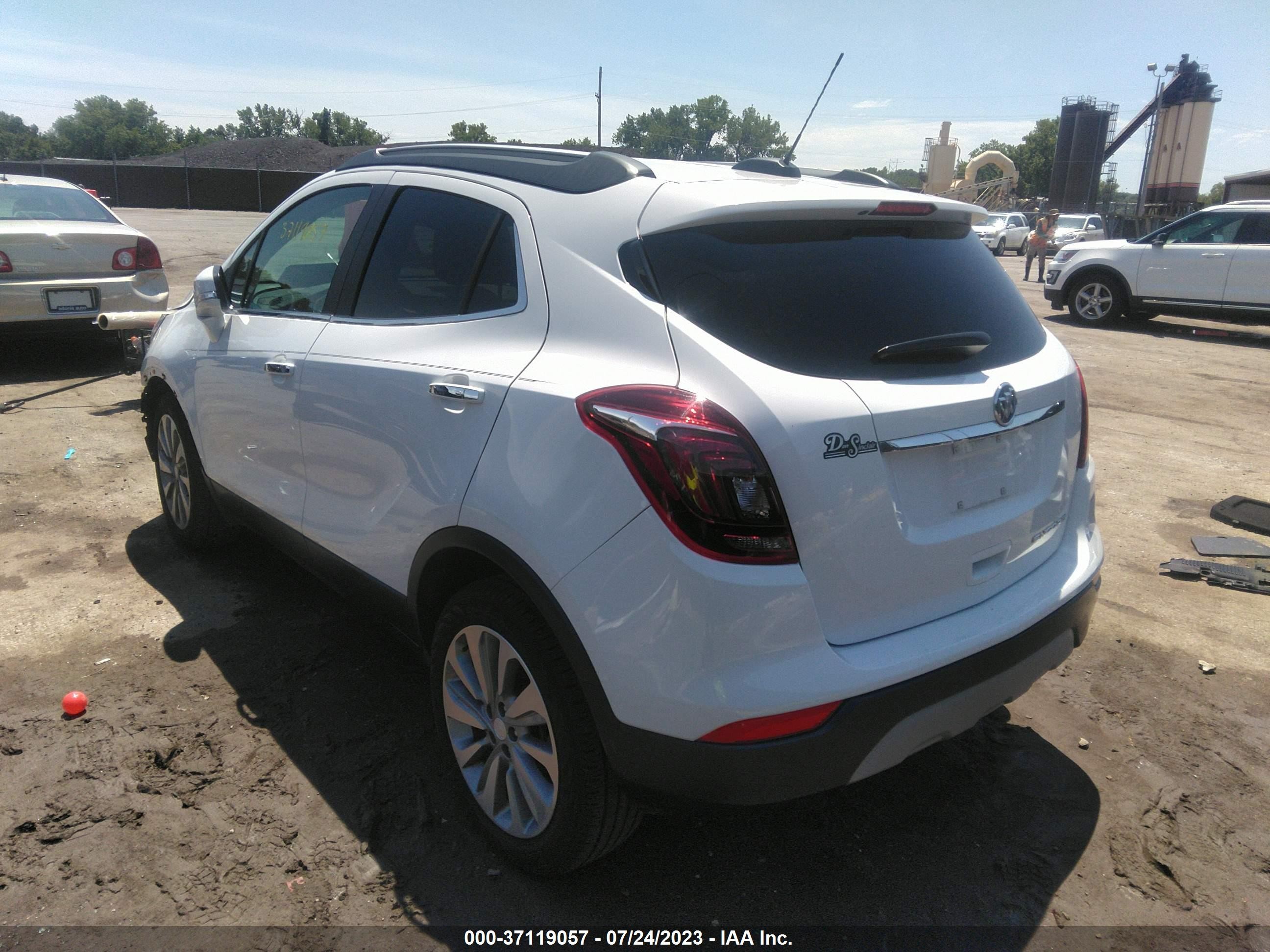 Photo 2 VIN: KL4CJASB3KB897265 - BUICK ENCORE 