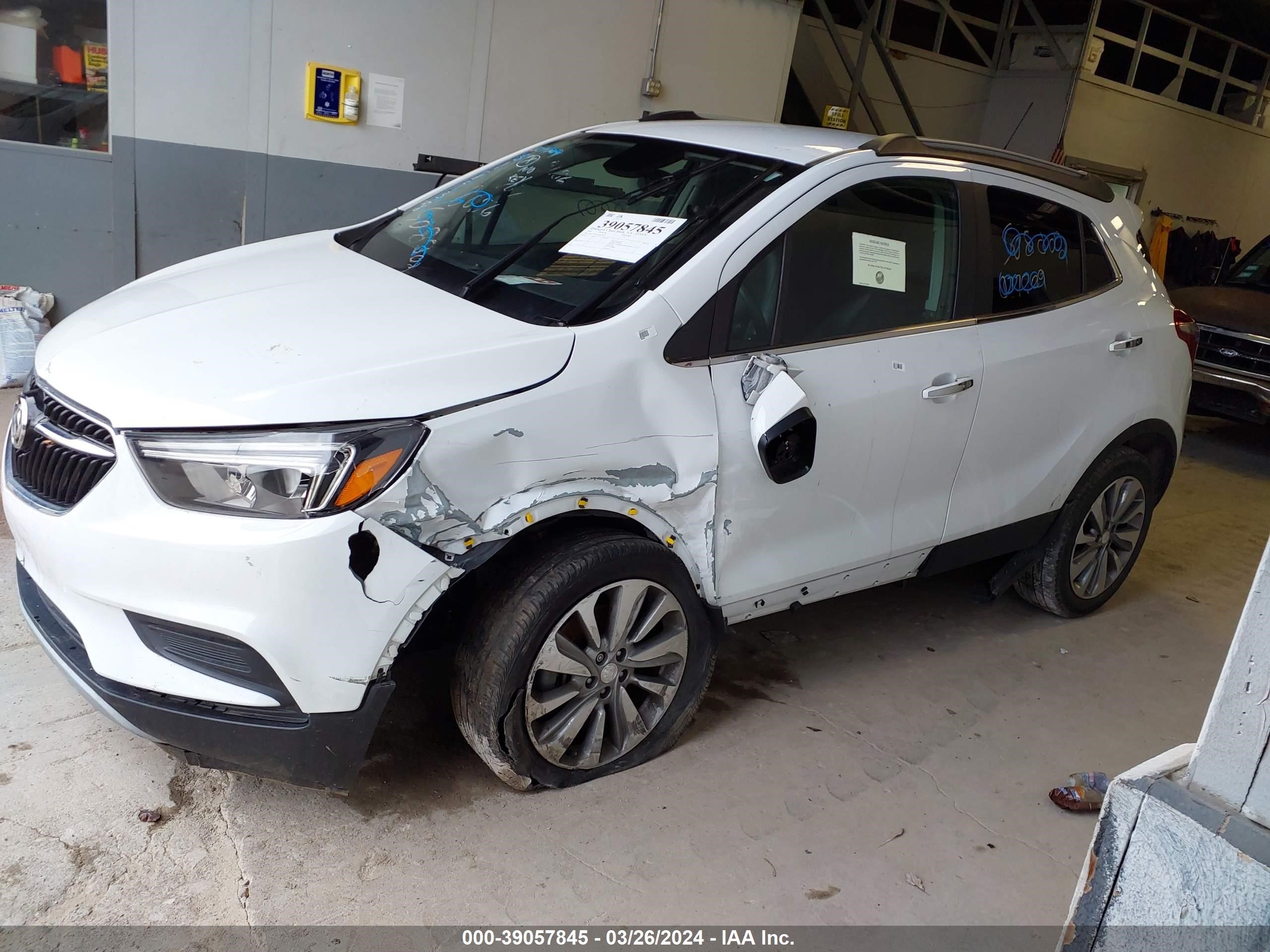 Photo 13 VIN: KL4CJASB3LB318938 - BUICK ENCORE 