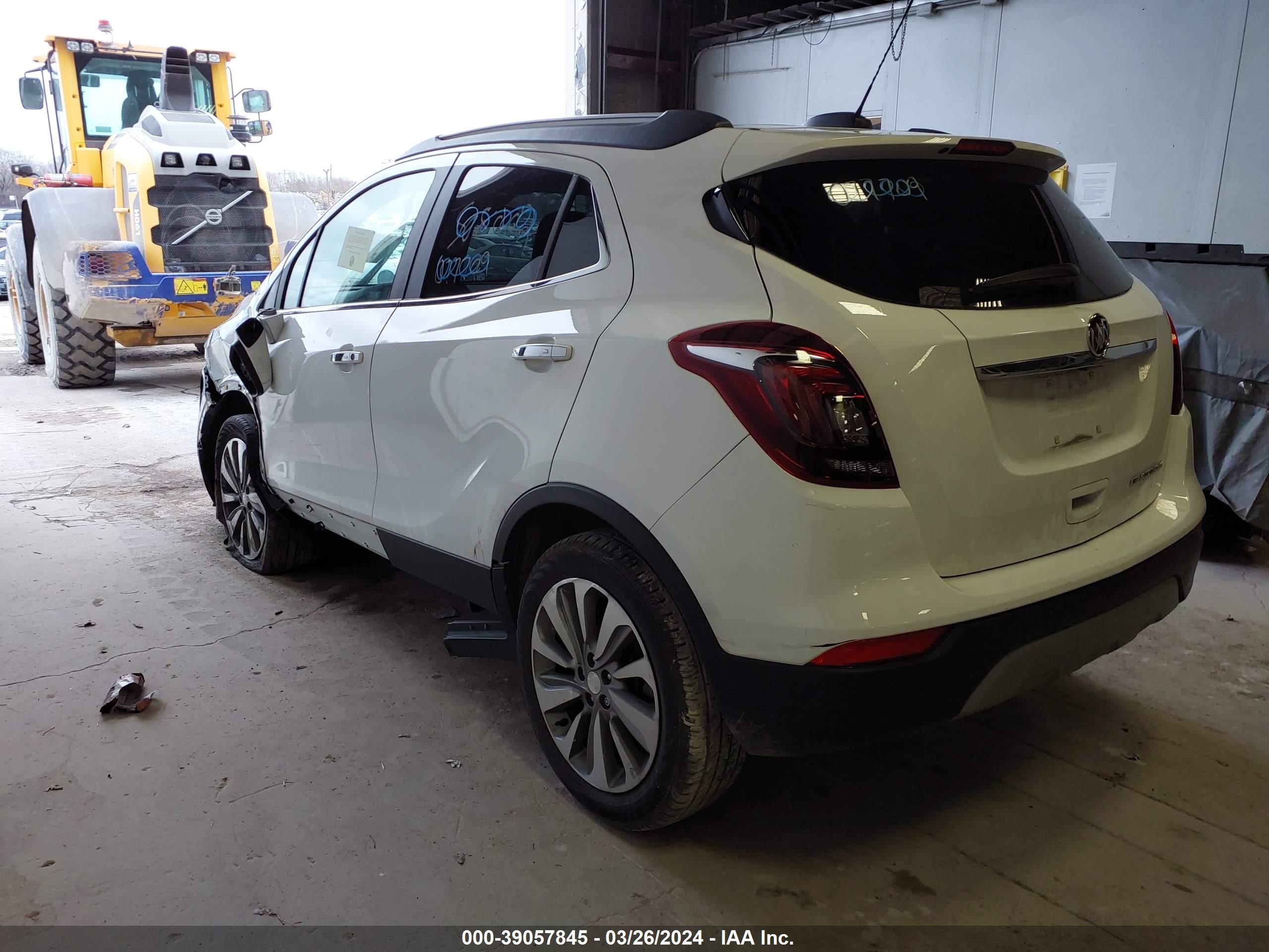 Photo 2 VIN: KL4CJASB3LB318938 - BUICK ENCORE 