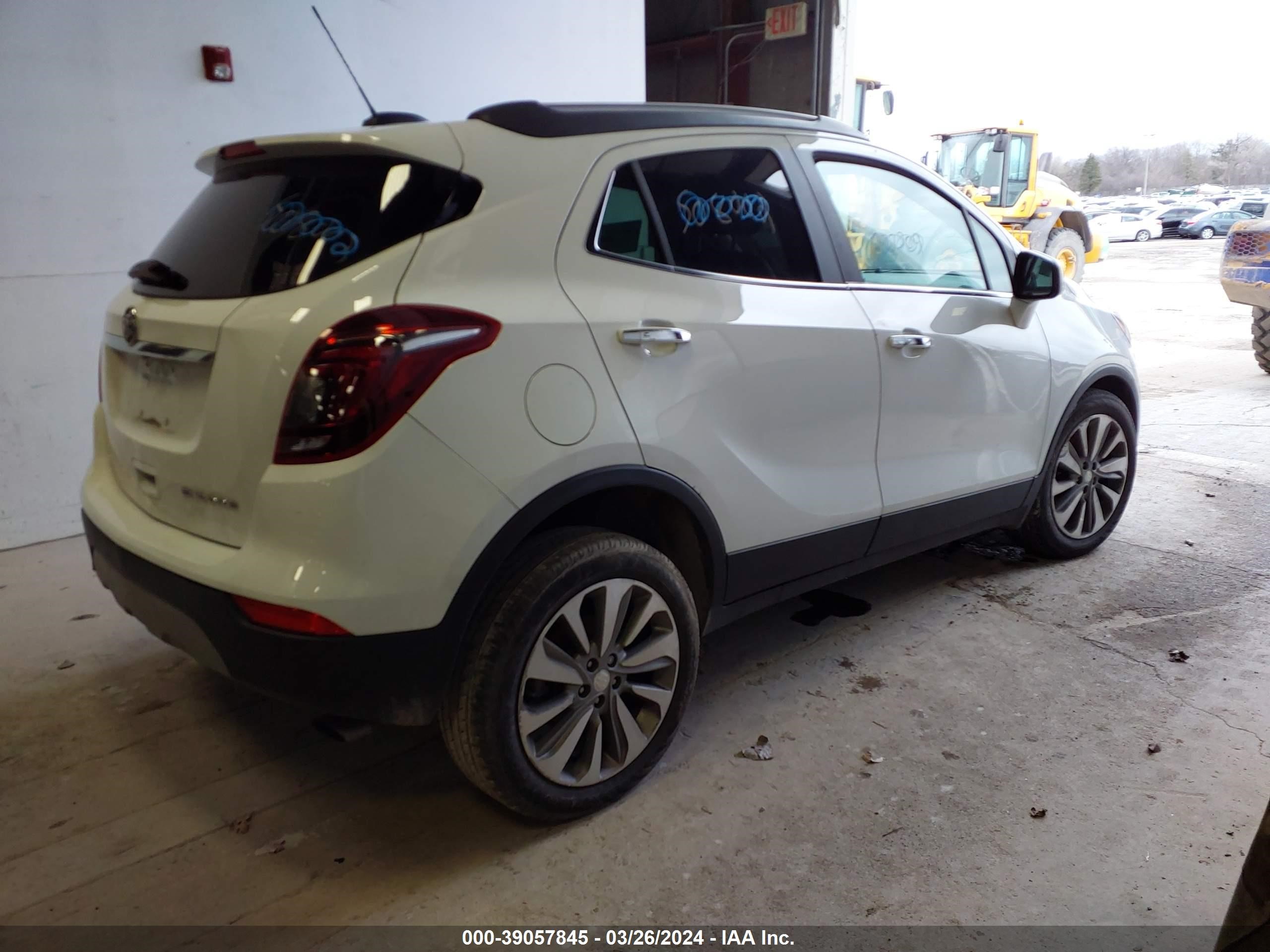 Photo 3 VIN: KL4CJASB3LB318938 - BUICK ENCORE 