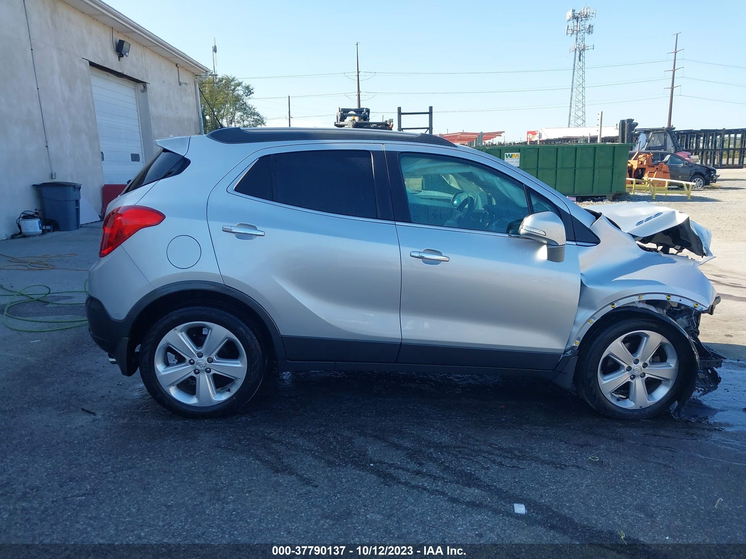 Photo 11 VIN: KL4CJASB4GB611348 - BUICK ENCORE 