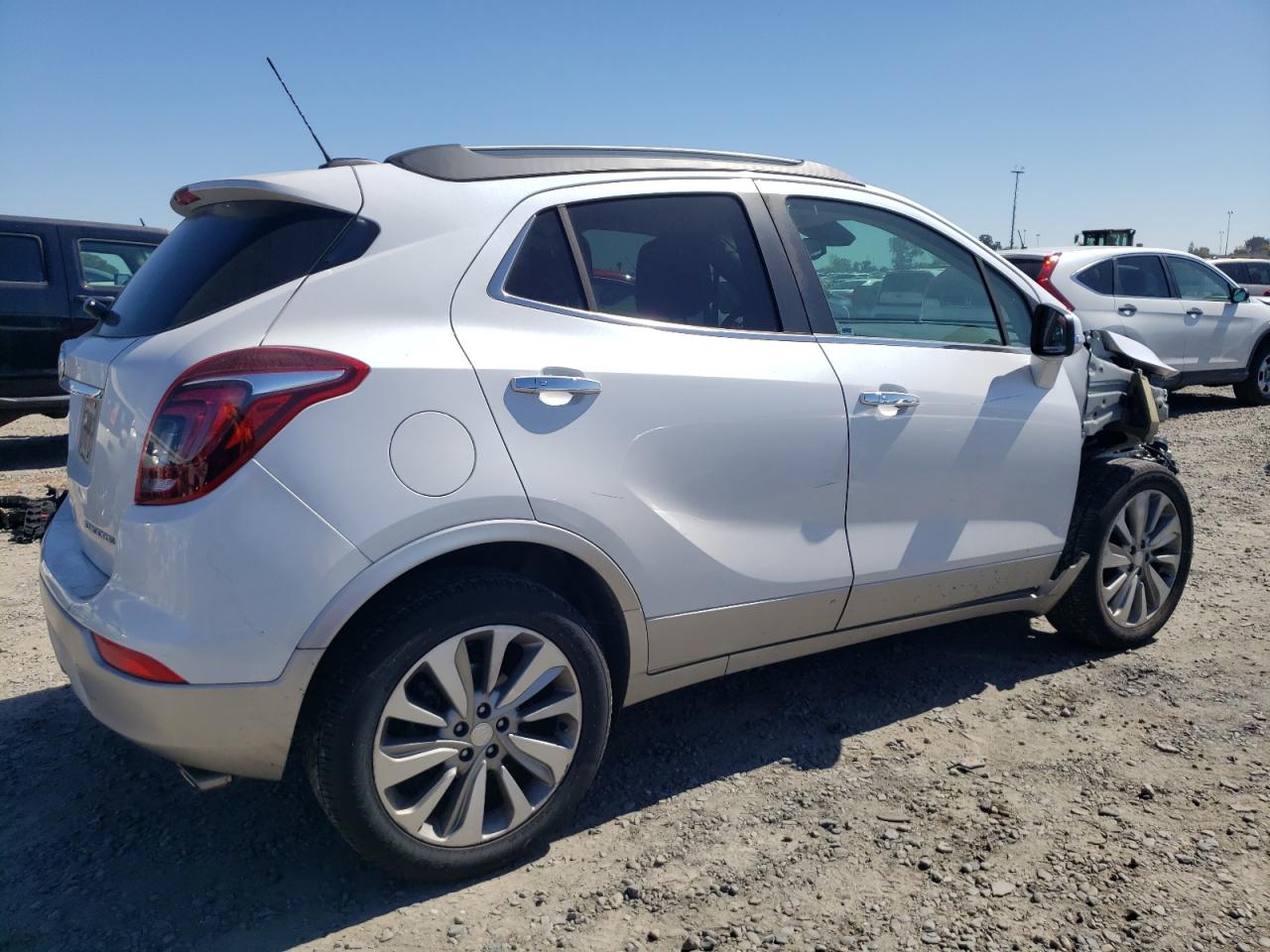 Photo 2 VIN: KL4CJASB4HB179037 - BUICK ENCORE 