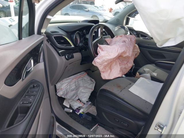 Photo 4 VIN: KL4CJASB5GB744247 - BUICK ENCORE 