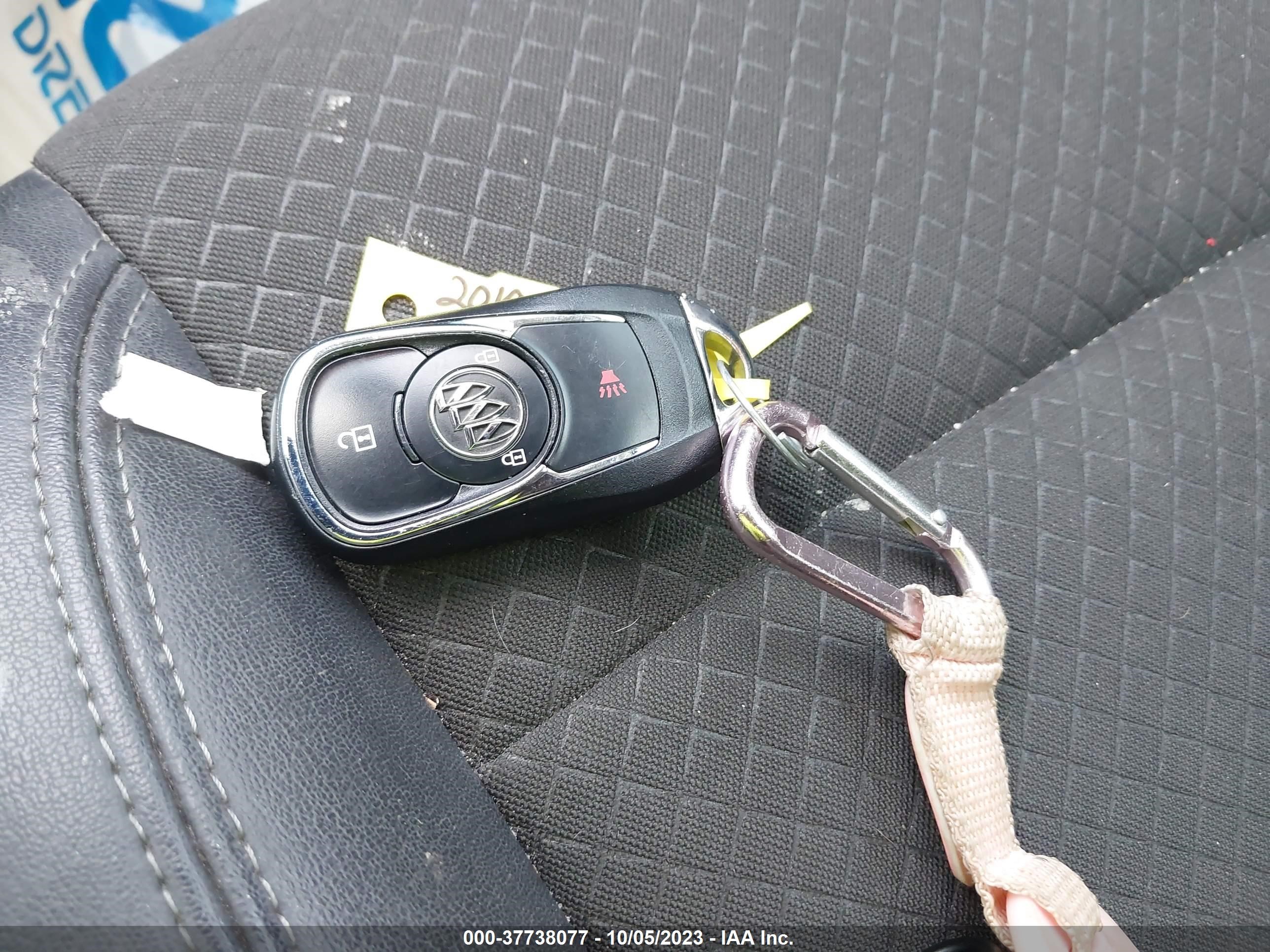 Photo 10 VIN: KL4CJASB5KB741566 - BUICK ENCORE 