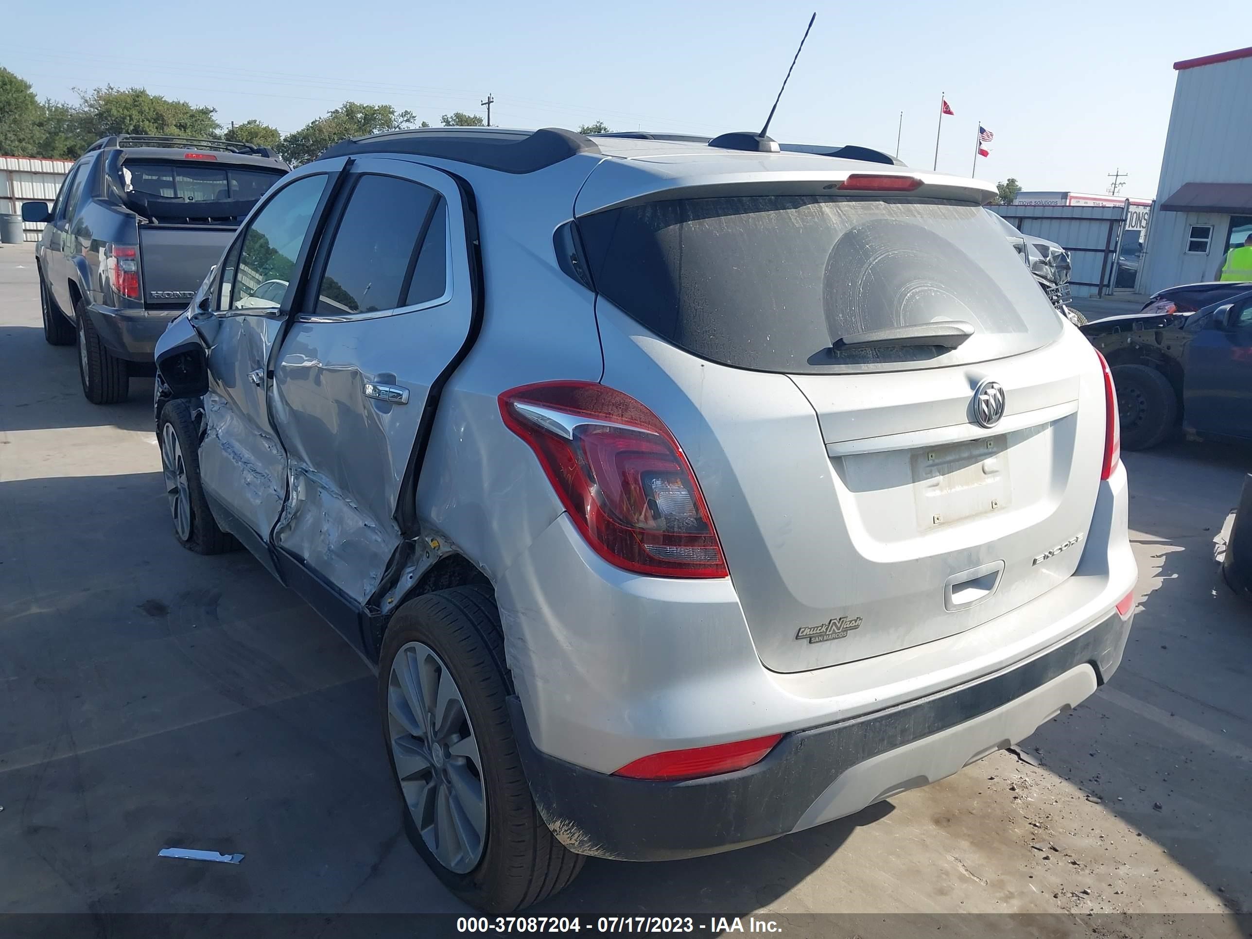 Photo 2 VIN: KL4CJASB5KB939578 - BUICK ENCORE 