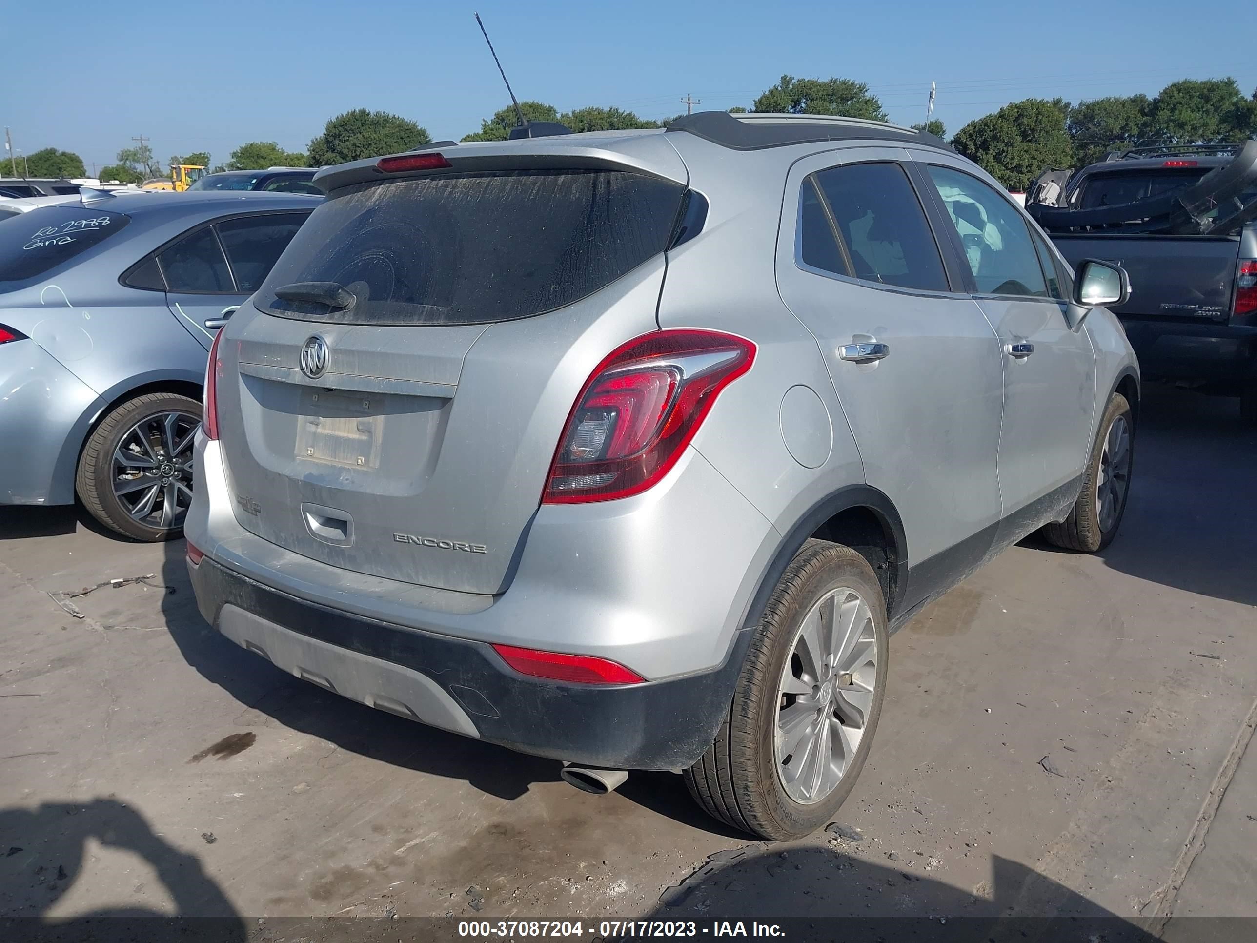 Photo 3 VIN: KL4CJASB5KB939578 - BUICK ENCORE 