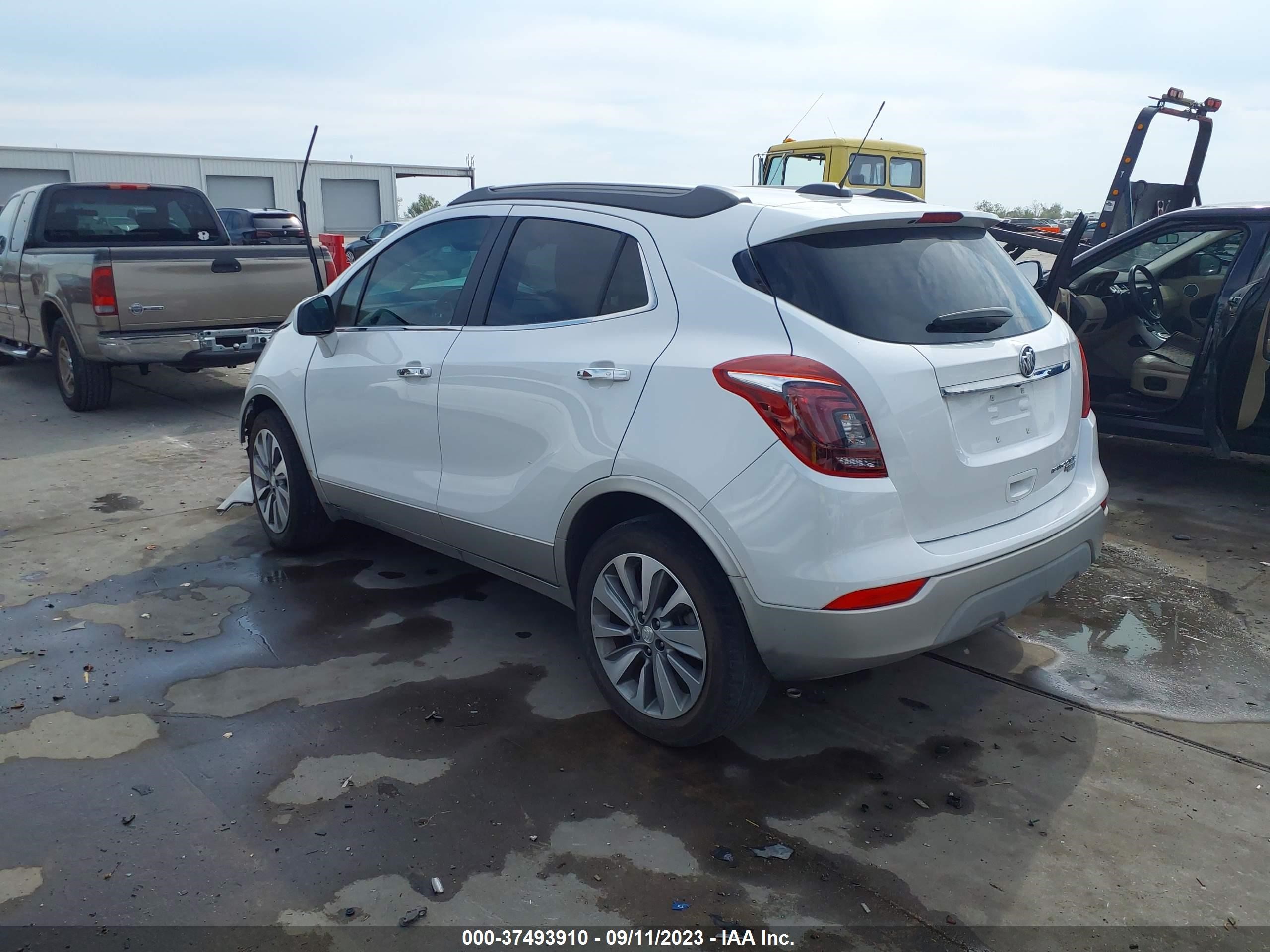 Photo 2 VIN: KL4CJASB5LB049857 - BUICK ENCORE 