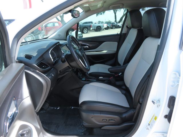 Photo 8 VIN: KL4CJASB5MB302242 - BUICK ENCORE 