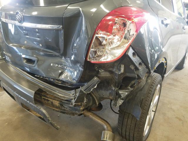 Photo 8 VIN: KL4CJASB6GB731135 - BUICK ENCORE 