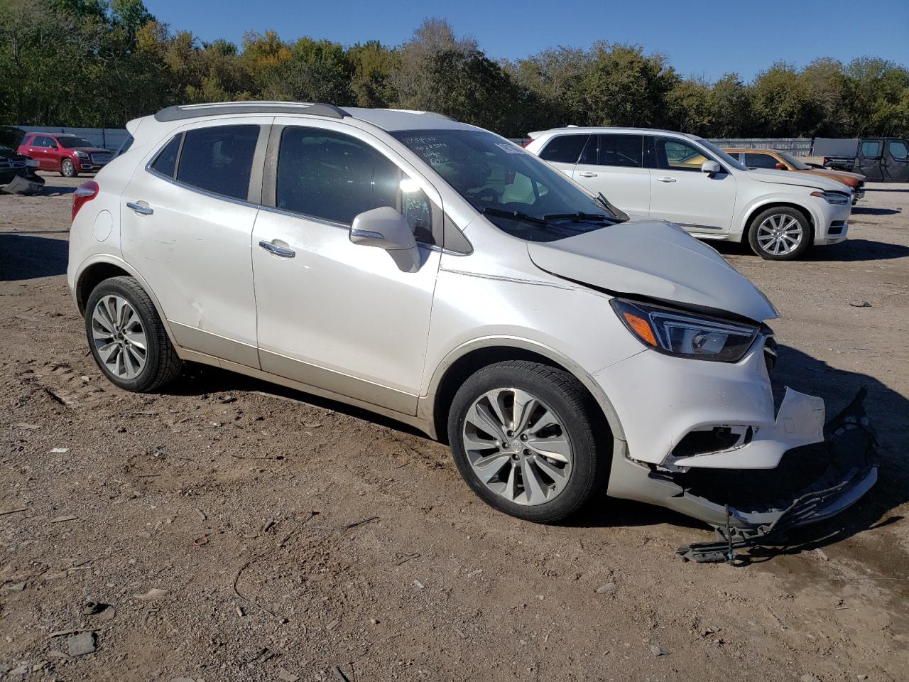 Photo 3 VIN: KL4CJASB6JB637702 - BUICK ENCORE 