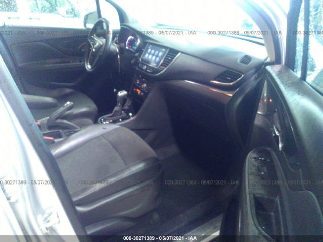 Photo 4 VIN: KL4CJASB6JB645024 - BUICK ENCORE 