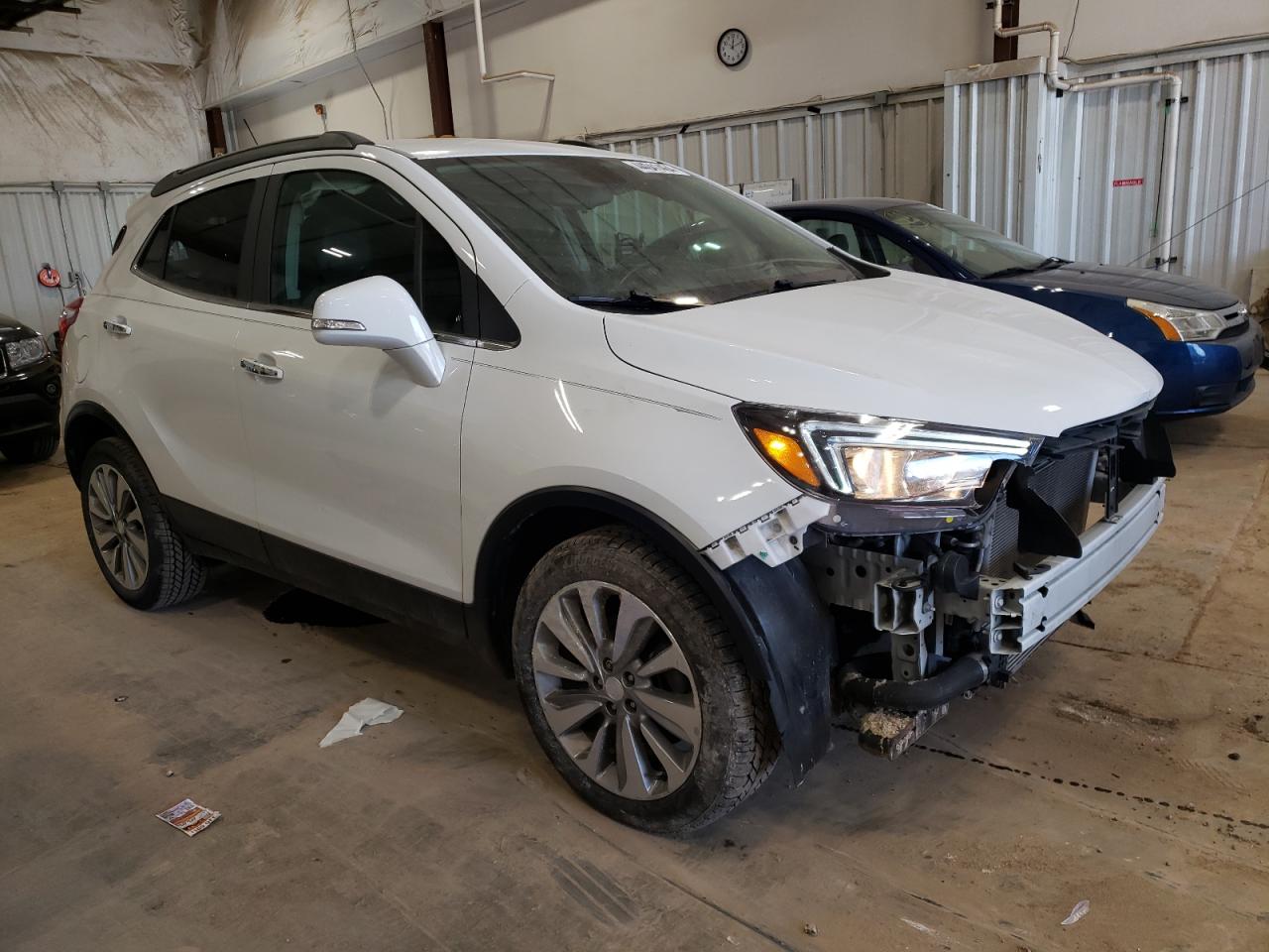 Photo 3 VIN: KL4CJASB6KB725649 - BUICK ENCORE 