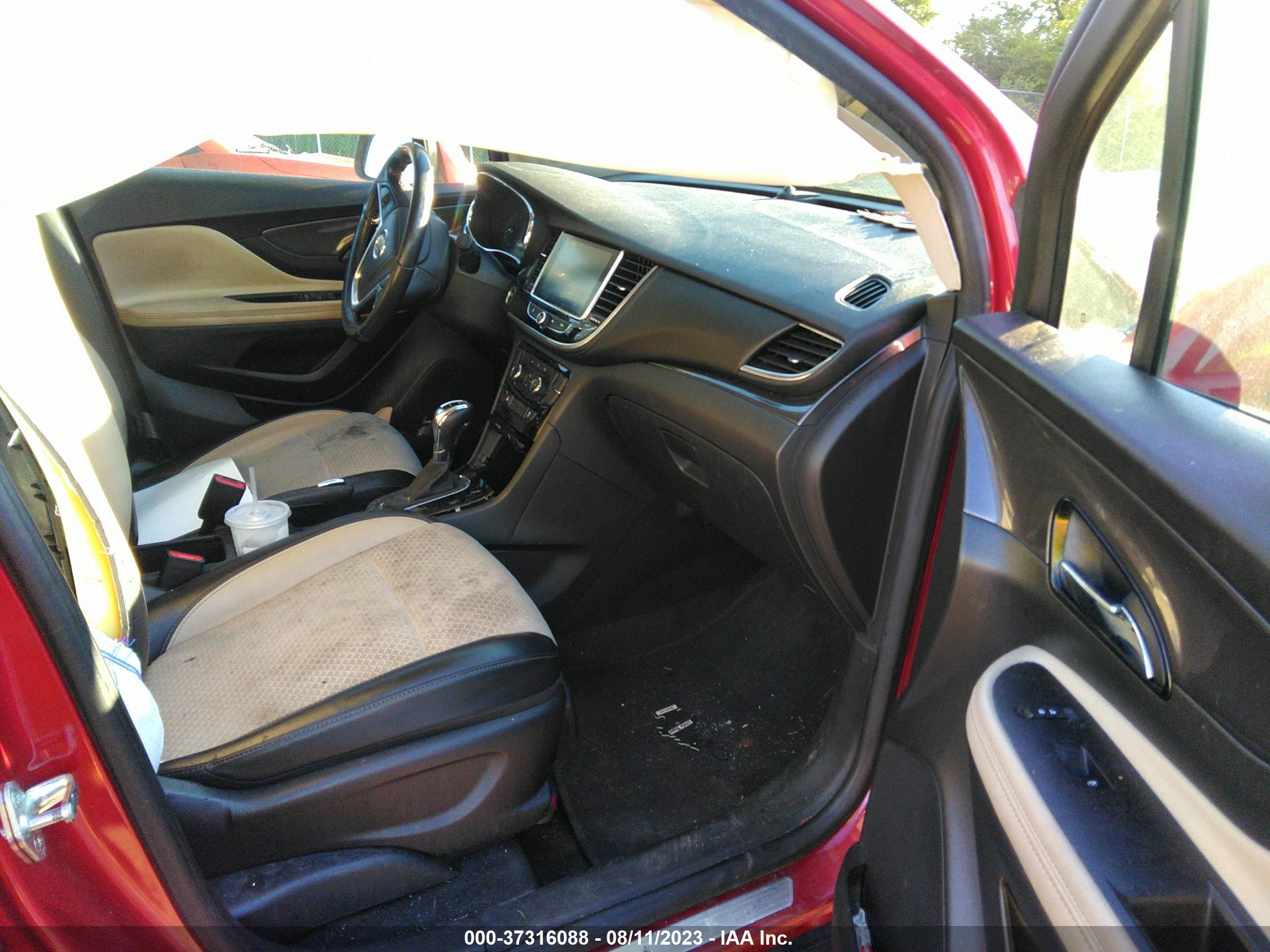 Photo 4 VIN: KL4CJASB6KB933000 - BUICK ENCORE 