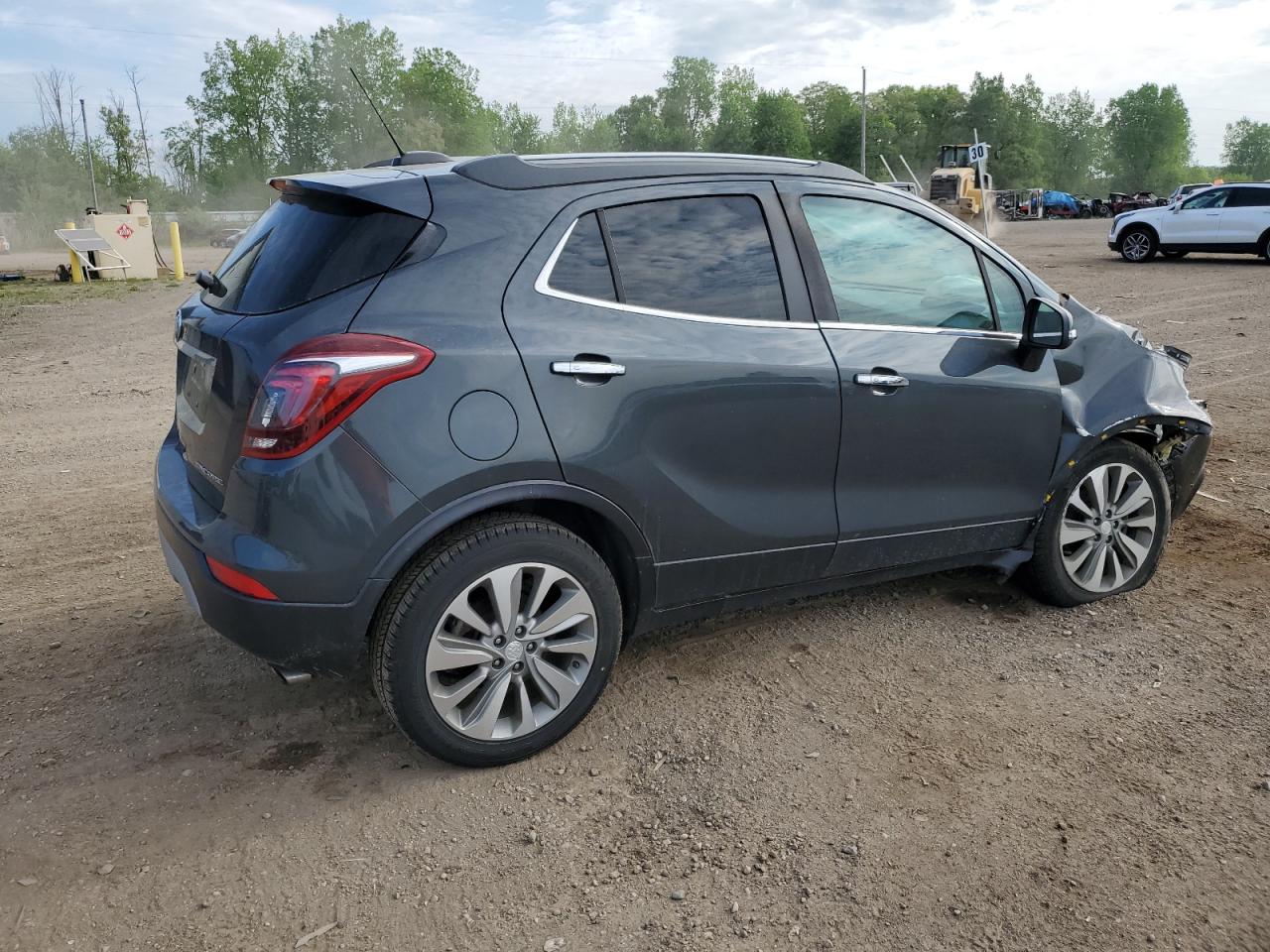 Photo 2 VIN: KL4CJASB7JB671440 - BUICK ENCORE 