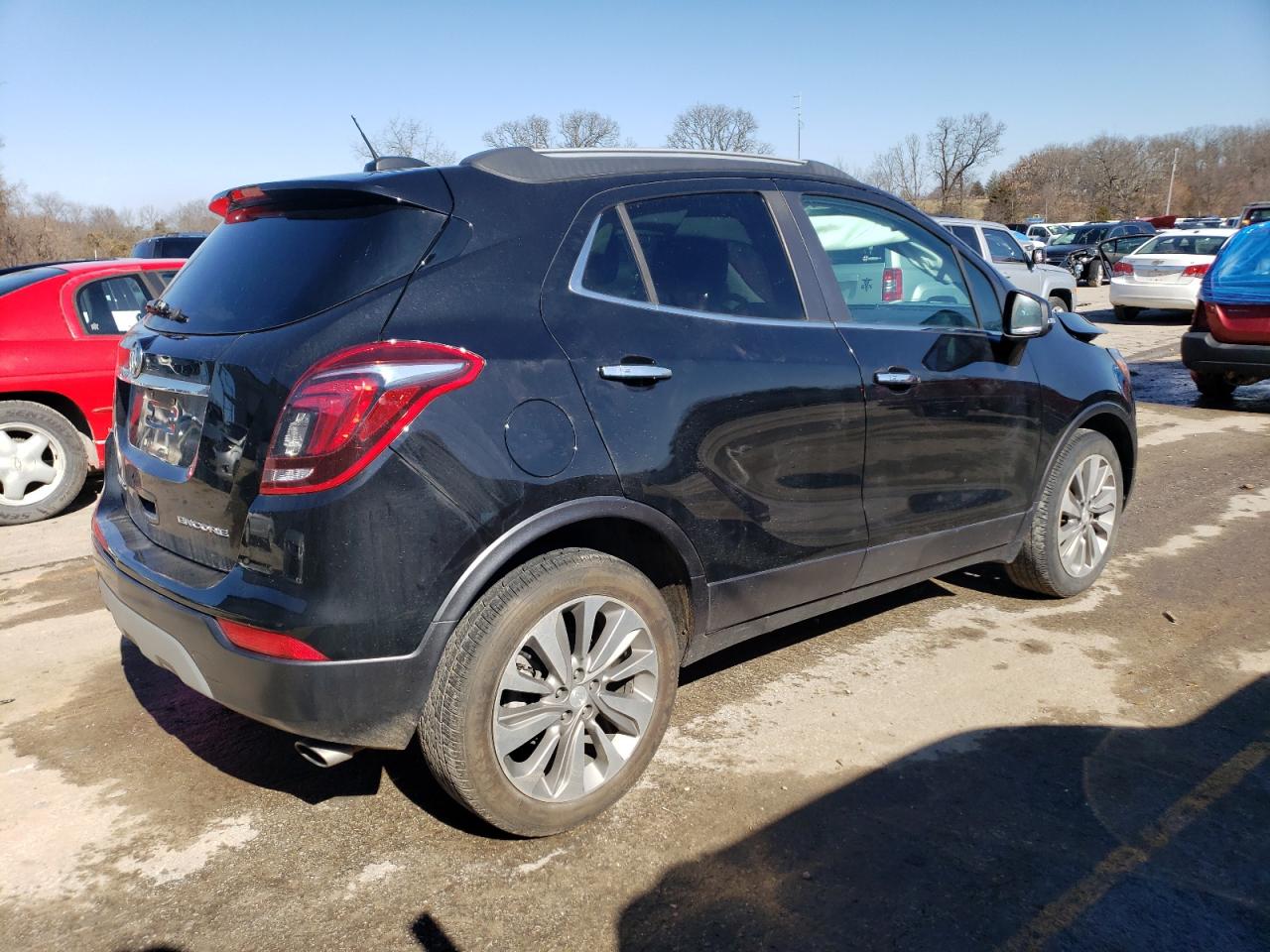 Photo 2 VIN: KL4CJASB7JB720992 - BUICK ENCORE 