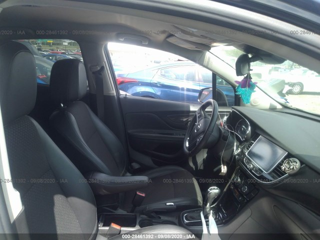 Photo 4 VIN: KL4CJASB7KB764640 - BUICK ENCORE 