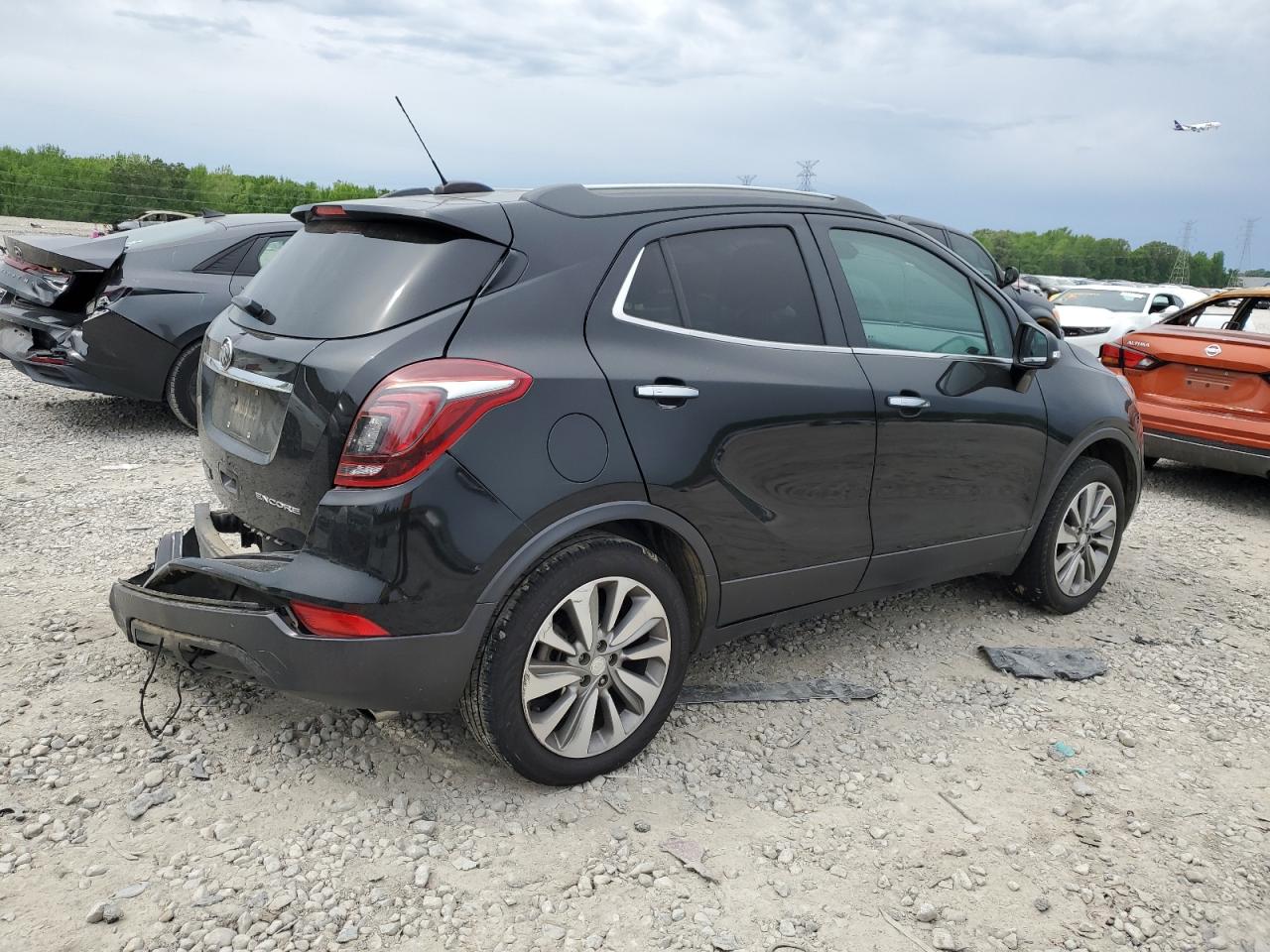 Photo 2 VIN: KL4CJASB7KB868304 - BUICK ENCORE 