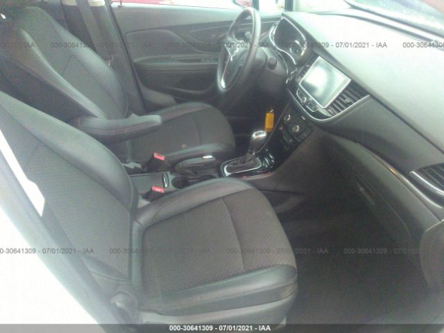 Photo 4 VIN: KL4CJASB7KB943552 - BUICK ENCORE 