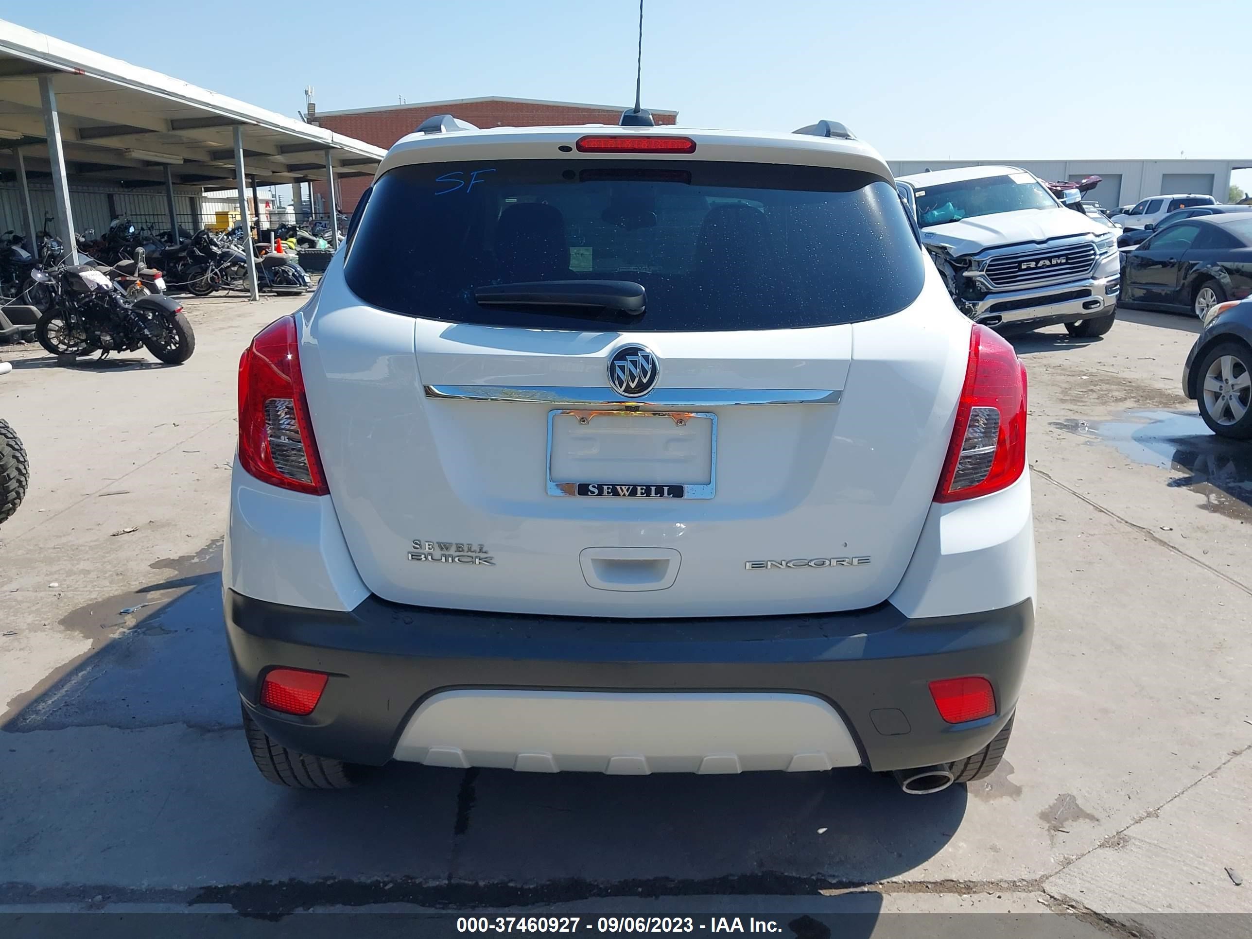 Photo 16 VIN: KL4CJASB8GB694752 - BUICK ENCORE 