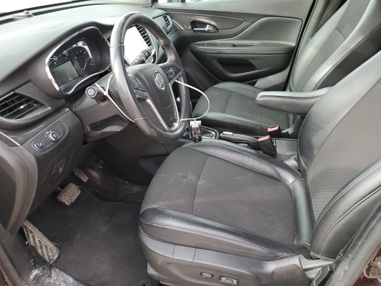 Photo 6 VIN: KL4CJASB8HB251373 - BUICK ENCORE 