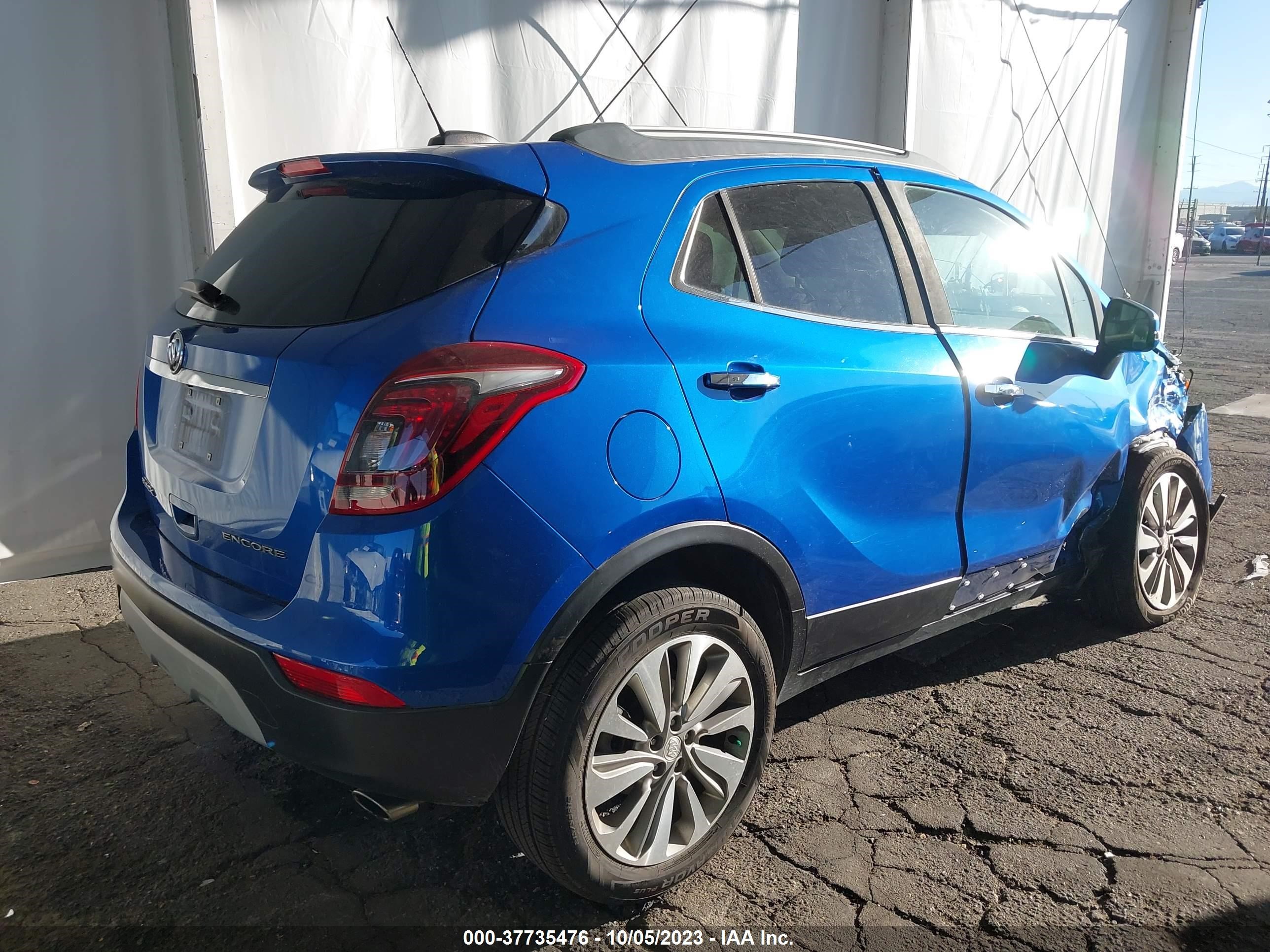 Photo 3 VIN: KL4CJASB8JB522132 - BUICK ENCORE 