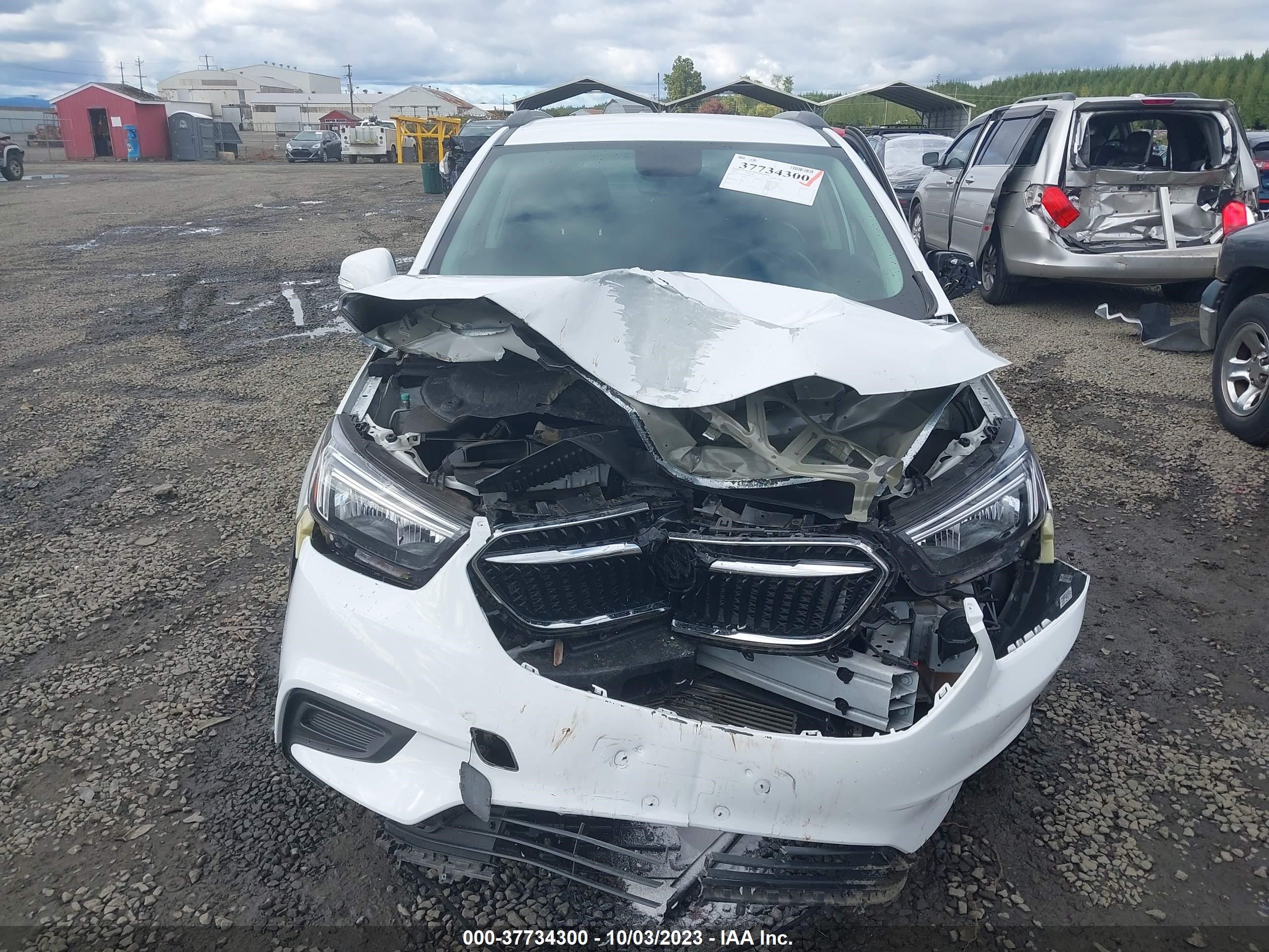 Photo 12 VIN: KL4CJASB9JB685243 - BUICK ENCORE 