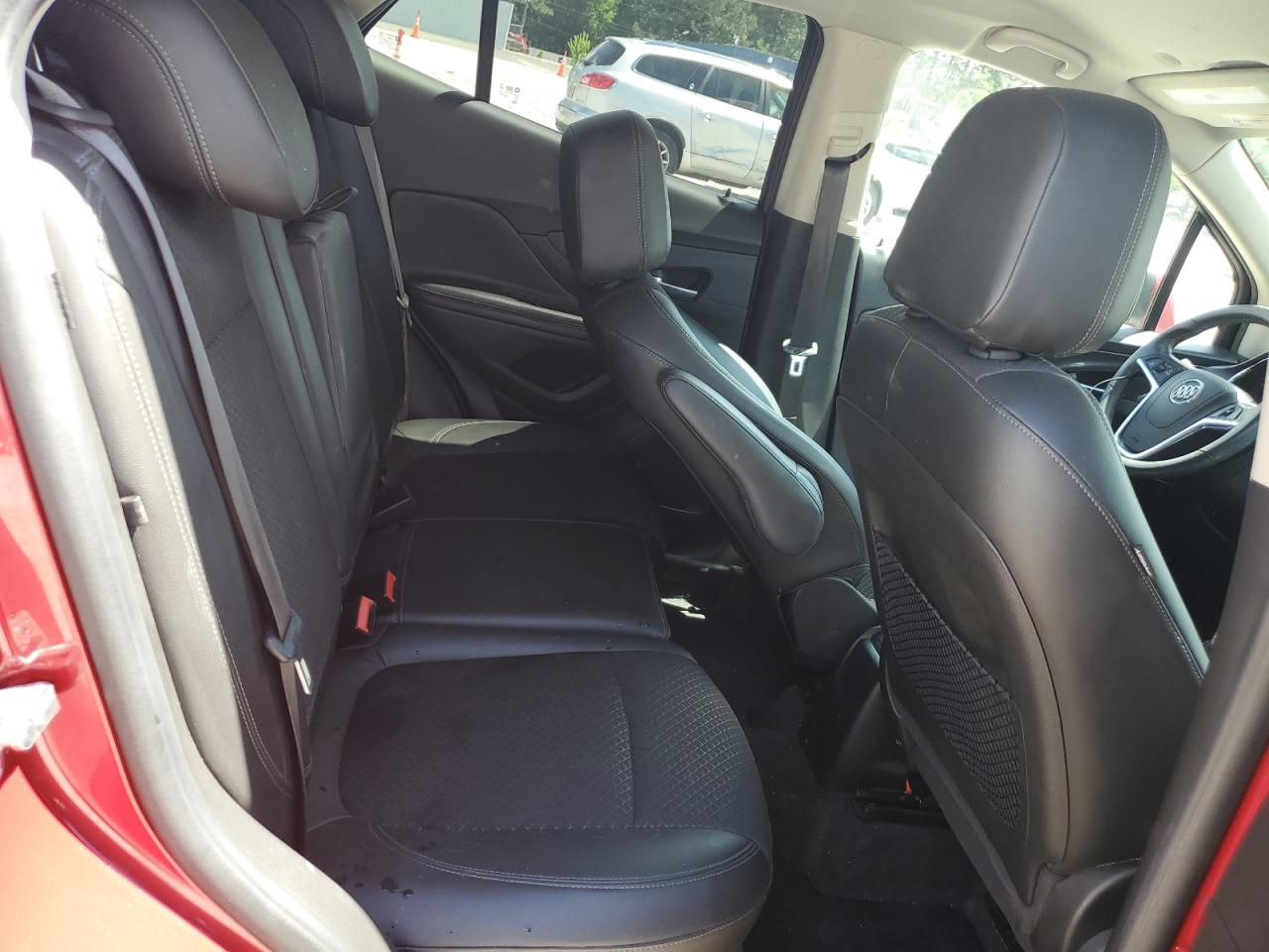 Photo 10 VIN: KL4CJASBXHB210193 - BUICK ENCORE 