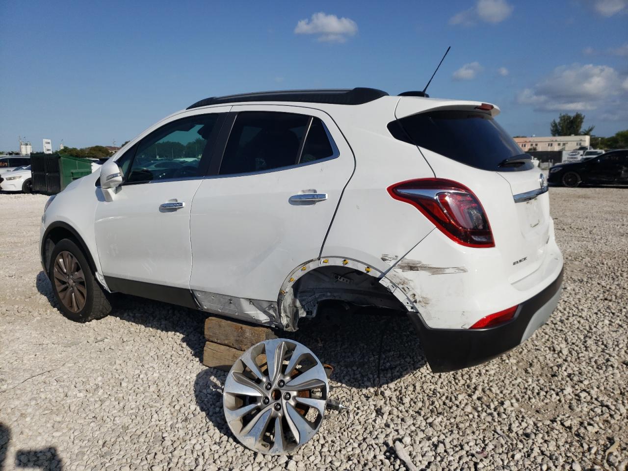 Photo 1 VIN: KL4CJASBXJB573650 - BUICK ENCORE 