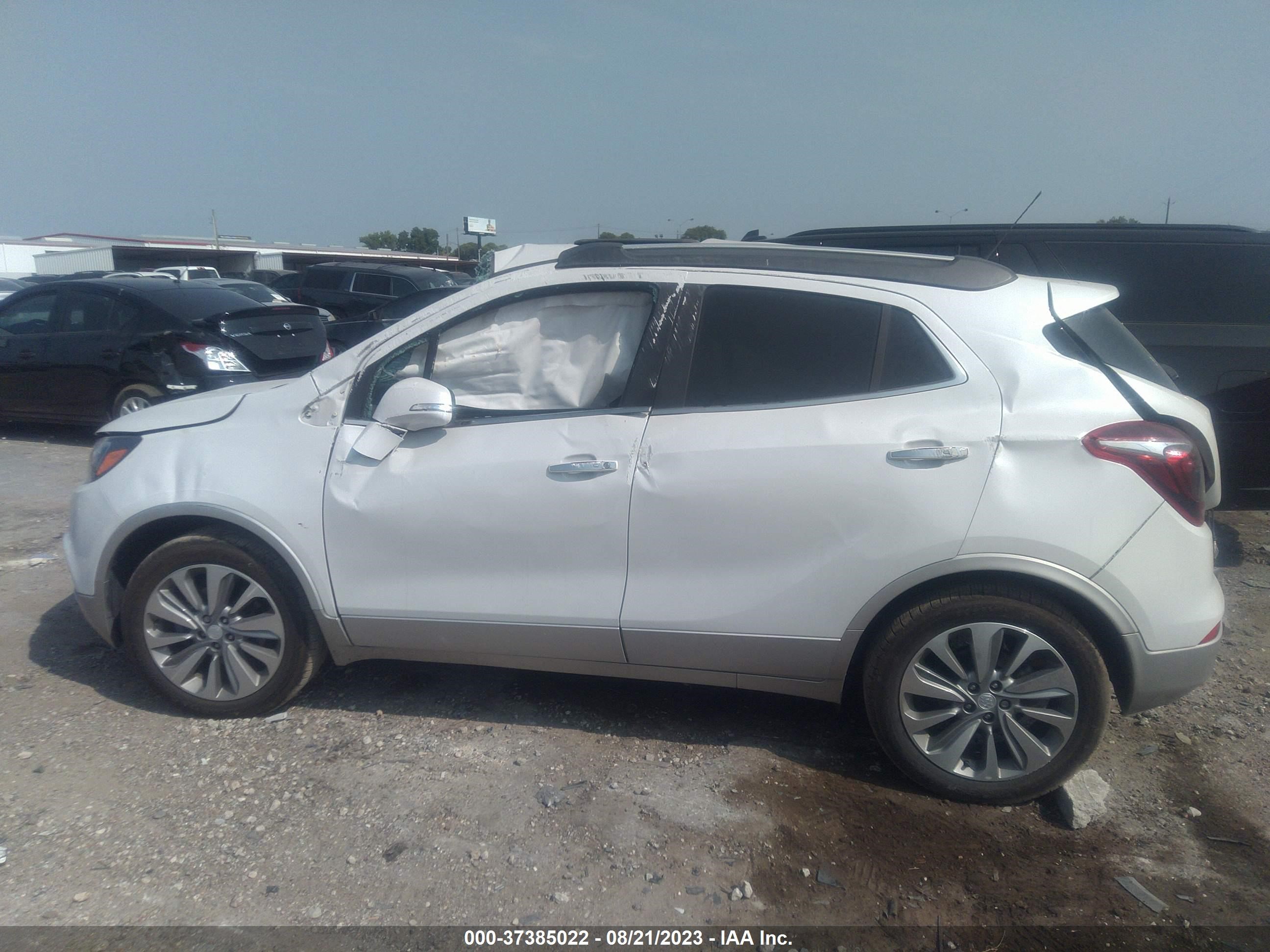 Photo 13 VIN: KL4CJASBXKB882276 - BUICK ENCORE 