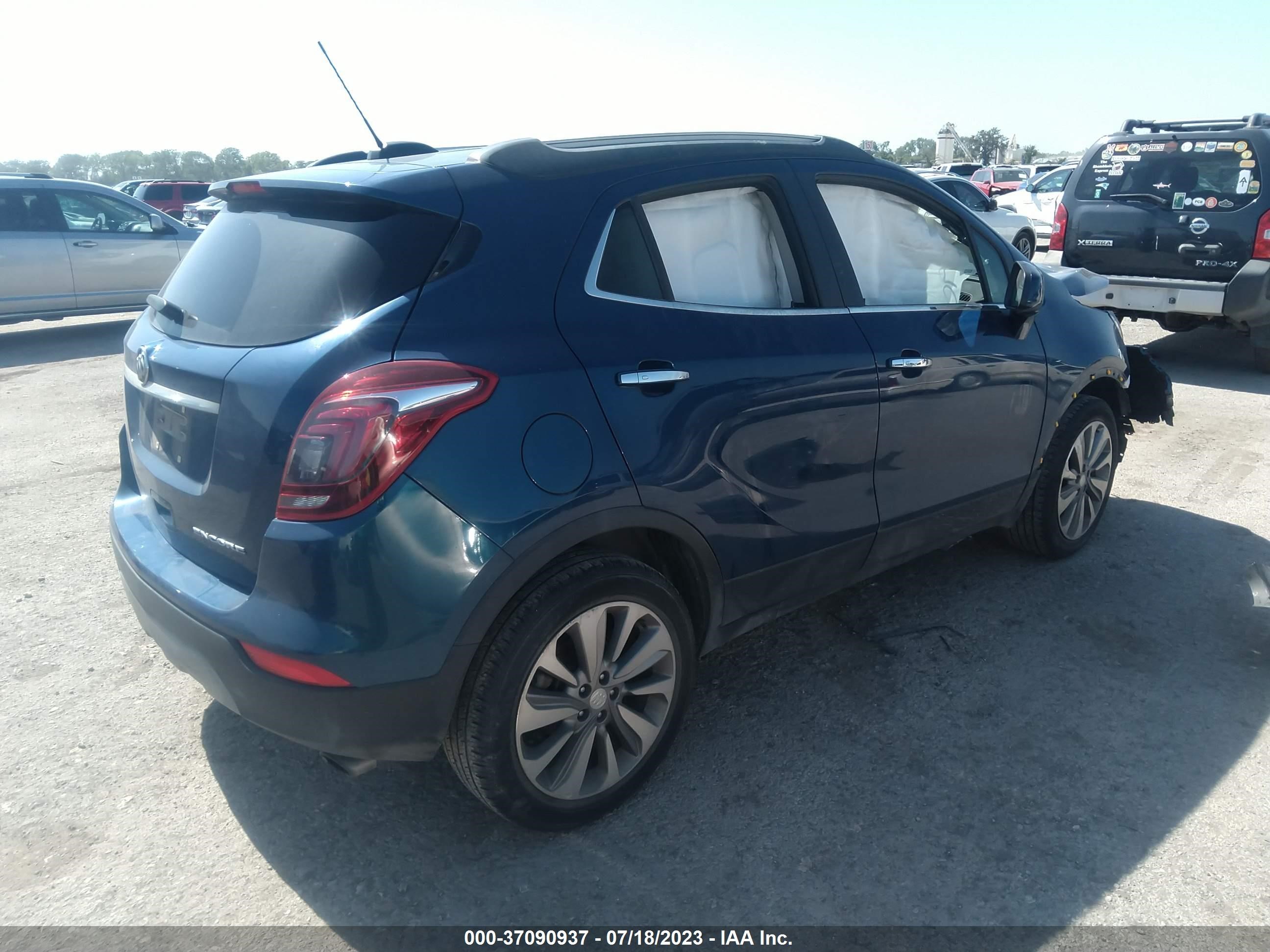 Photo 3 VIN: KL4CJASBXLB004011 - BUICK ENCORE 