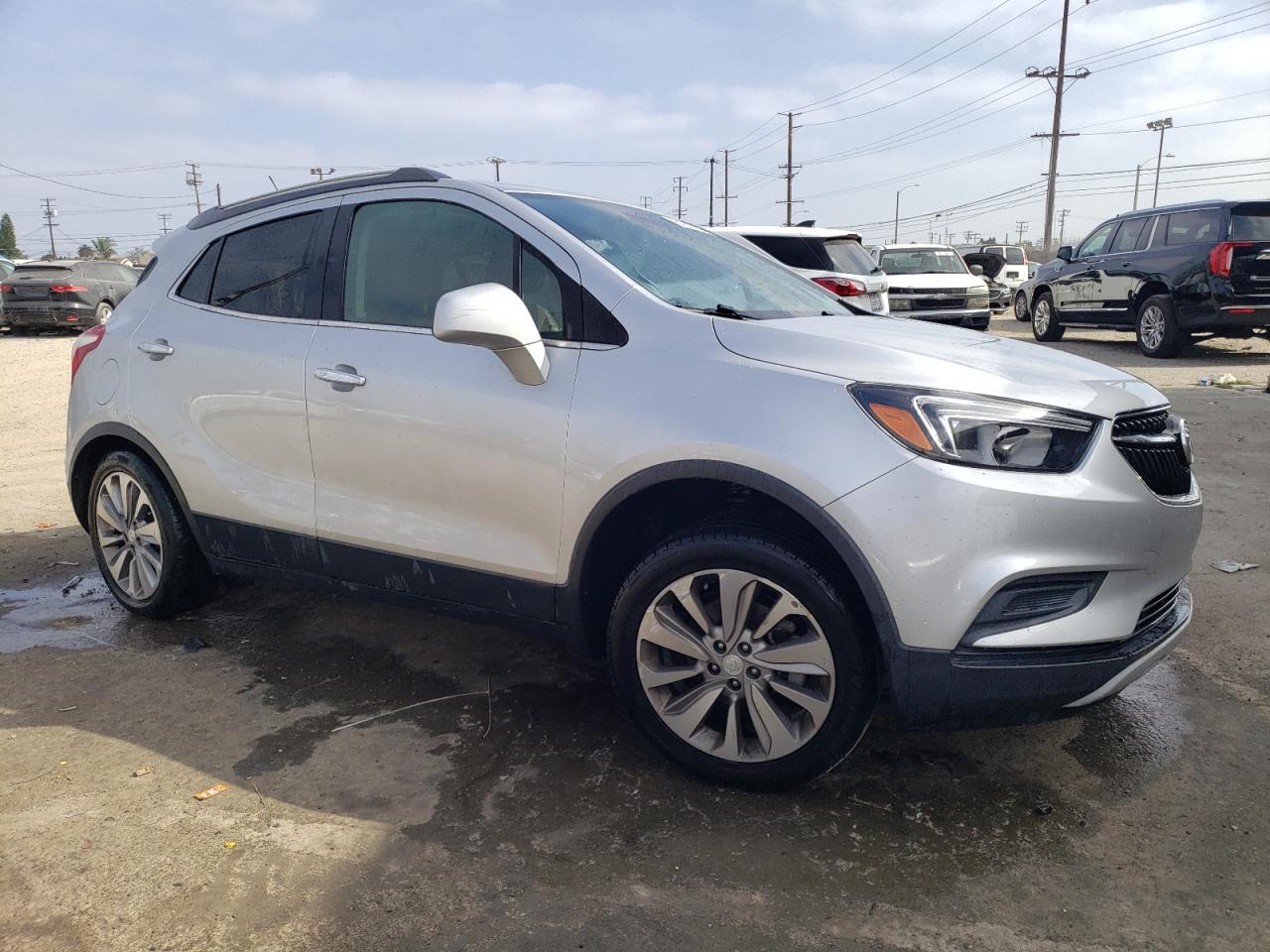 Photo 3 VIN: KL4CJASBXLB026428 - BUICK ENCORE 