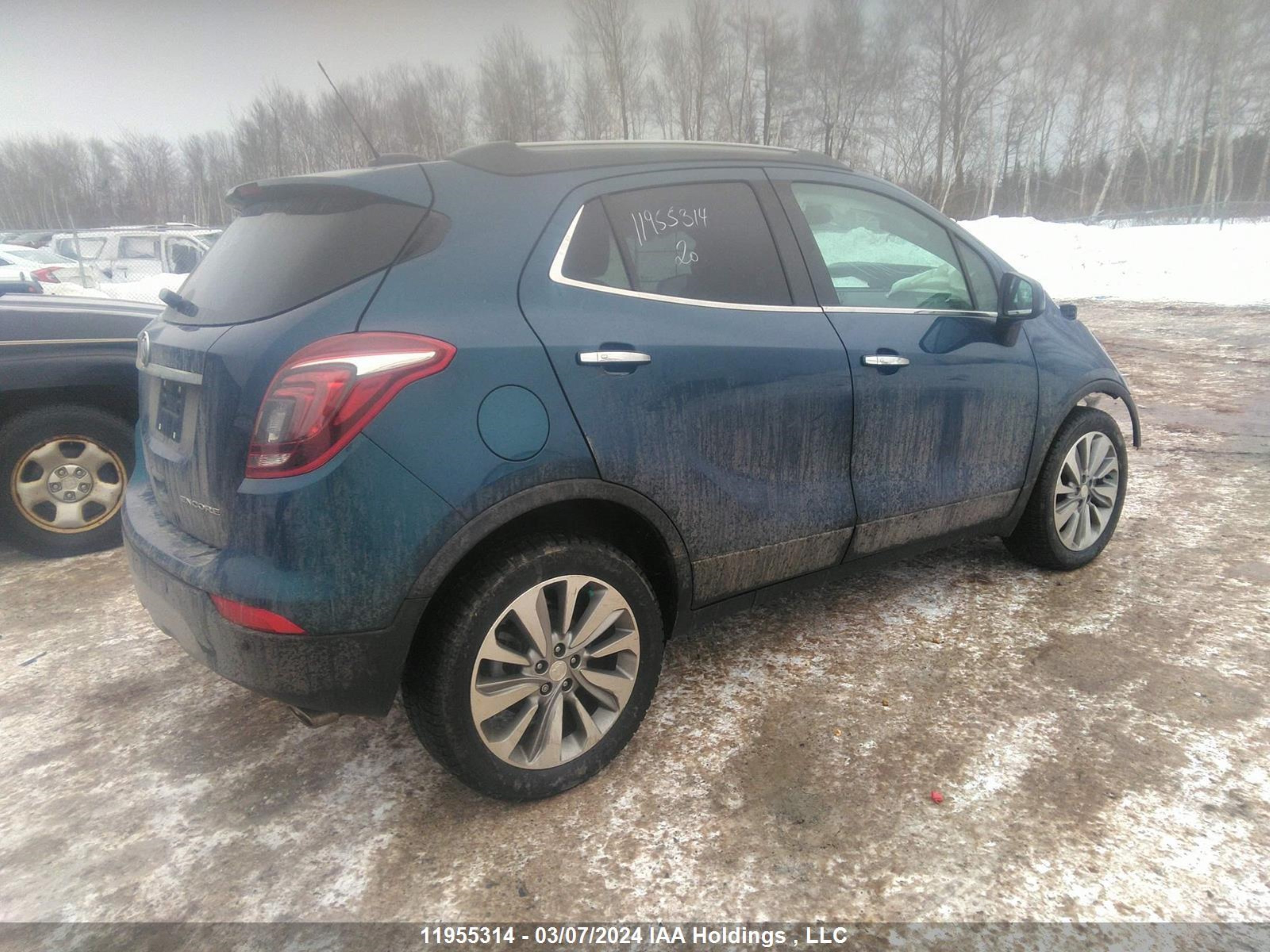 Photo 3 VIN: KL4CJASBXLB058652 - BUICK ENCORE 