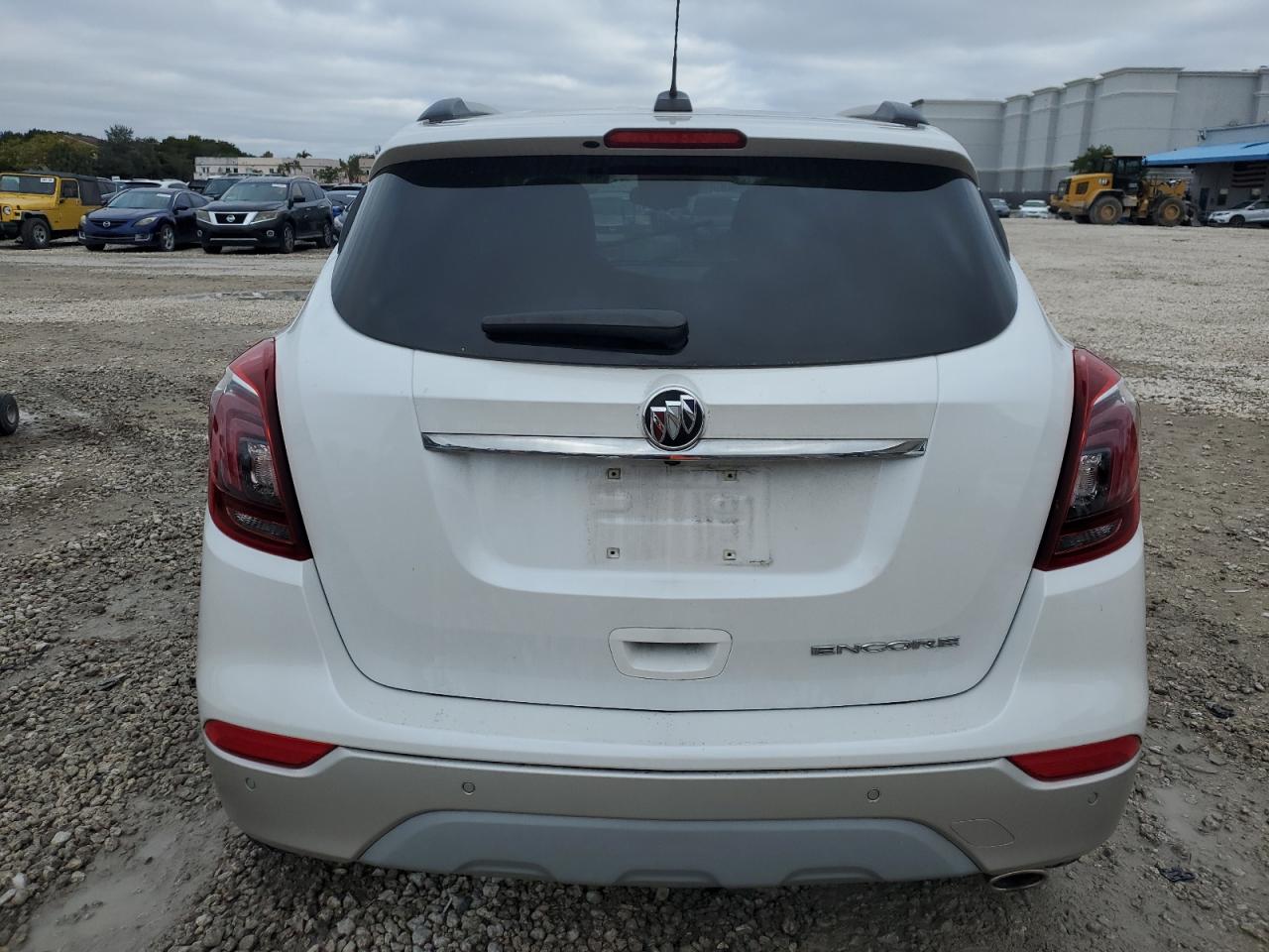 Photo 5 VIN: KL4CJASBXMB333079 - BUICK ENCORE 