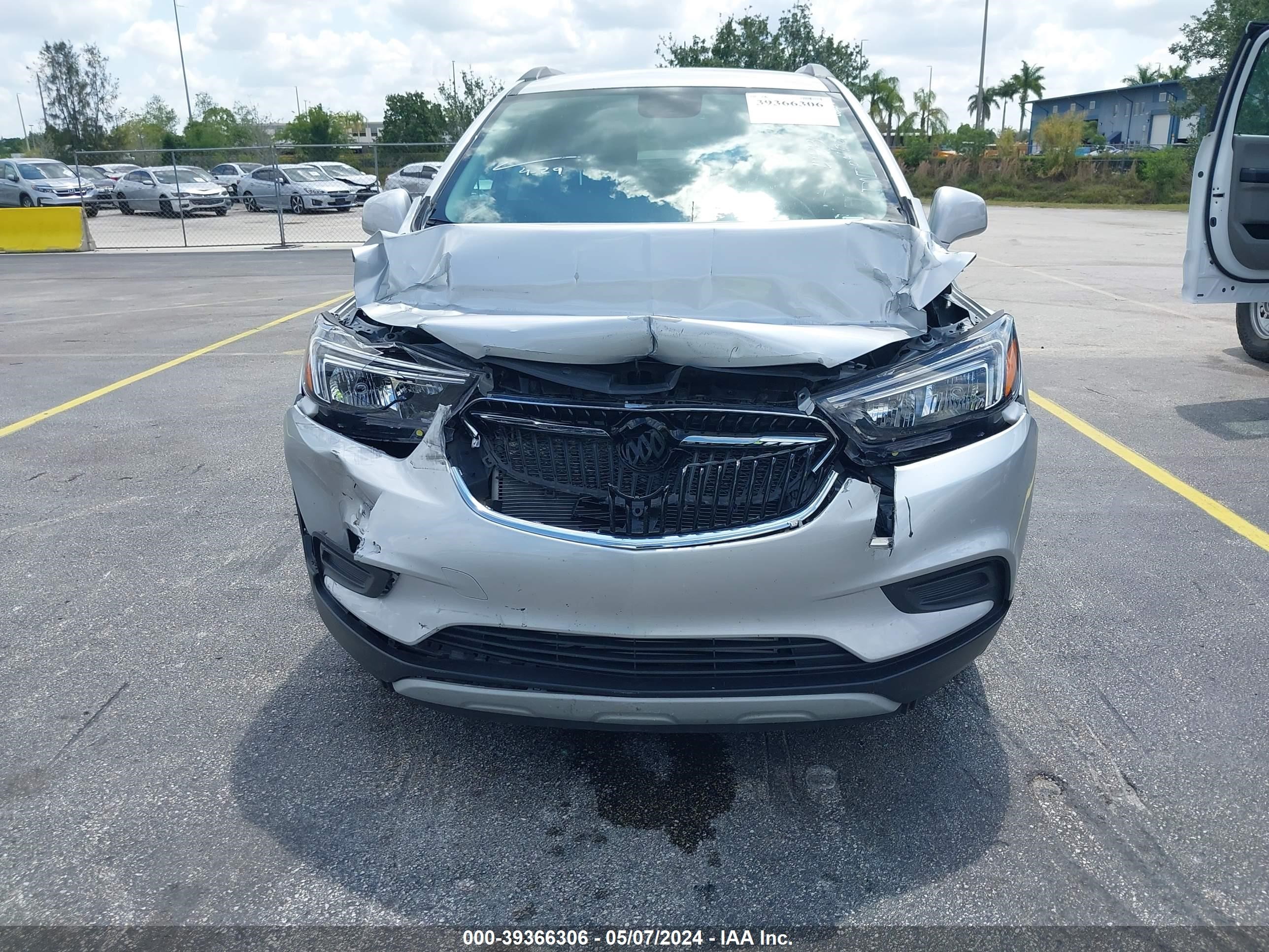 Photo 5 VIN: KL4CJASM6NB540121 - BUICK ENCORE 