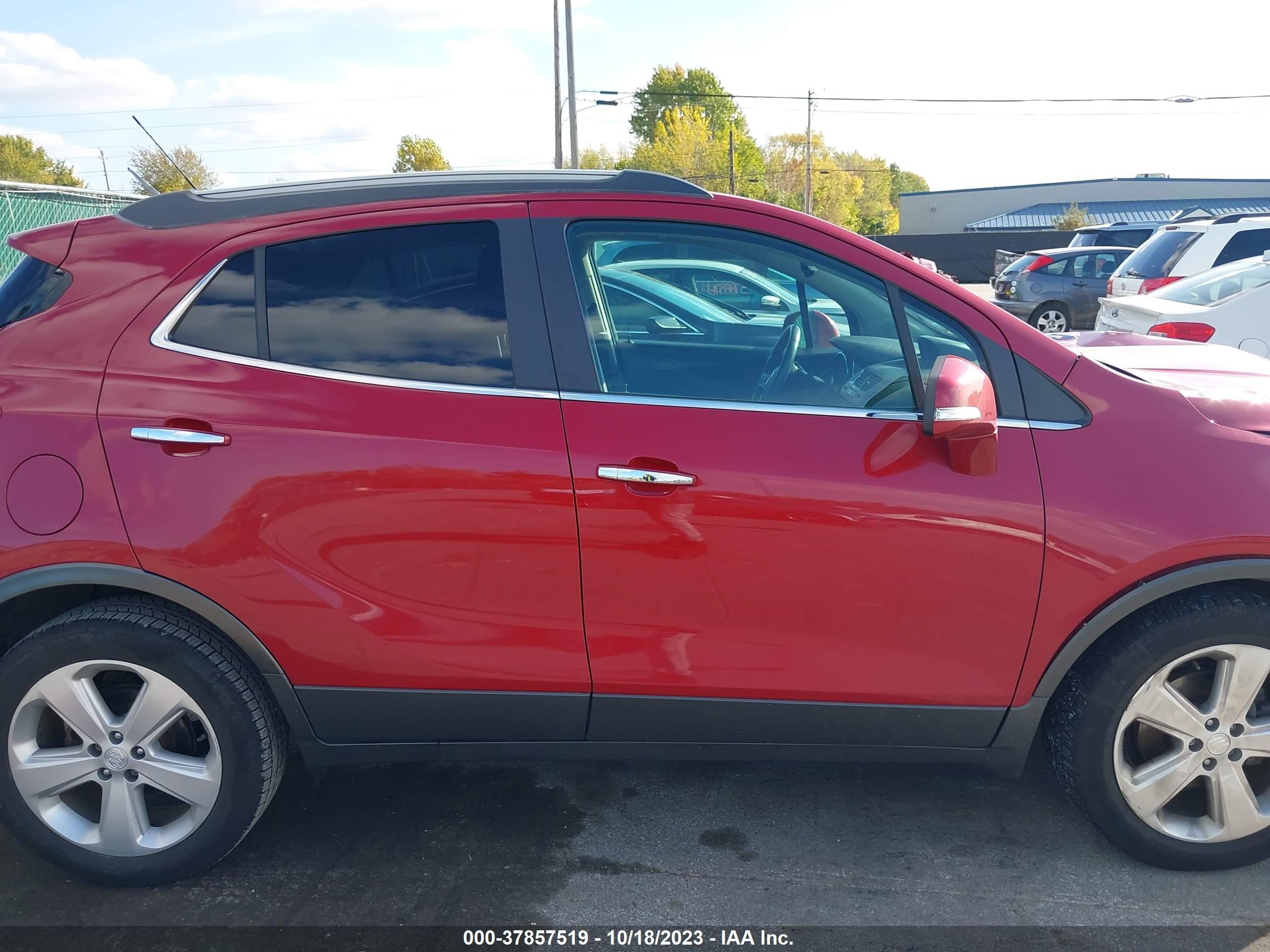 Photo 12 VIN: KL4CJBSB3FB266656 - BUICK ENCORE 