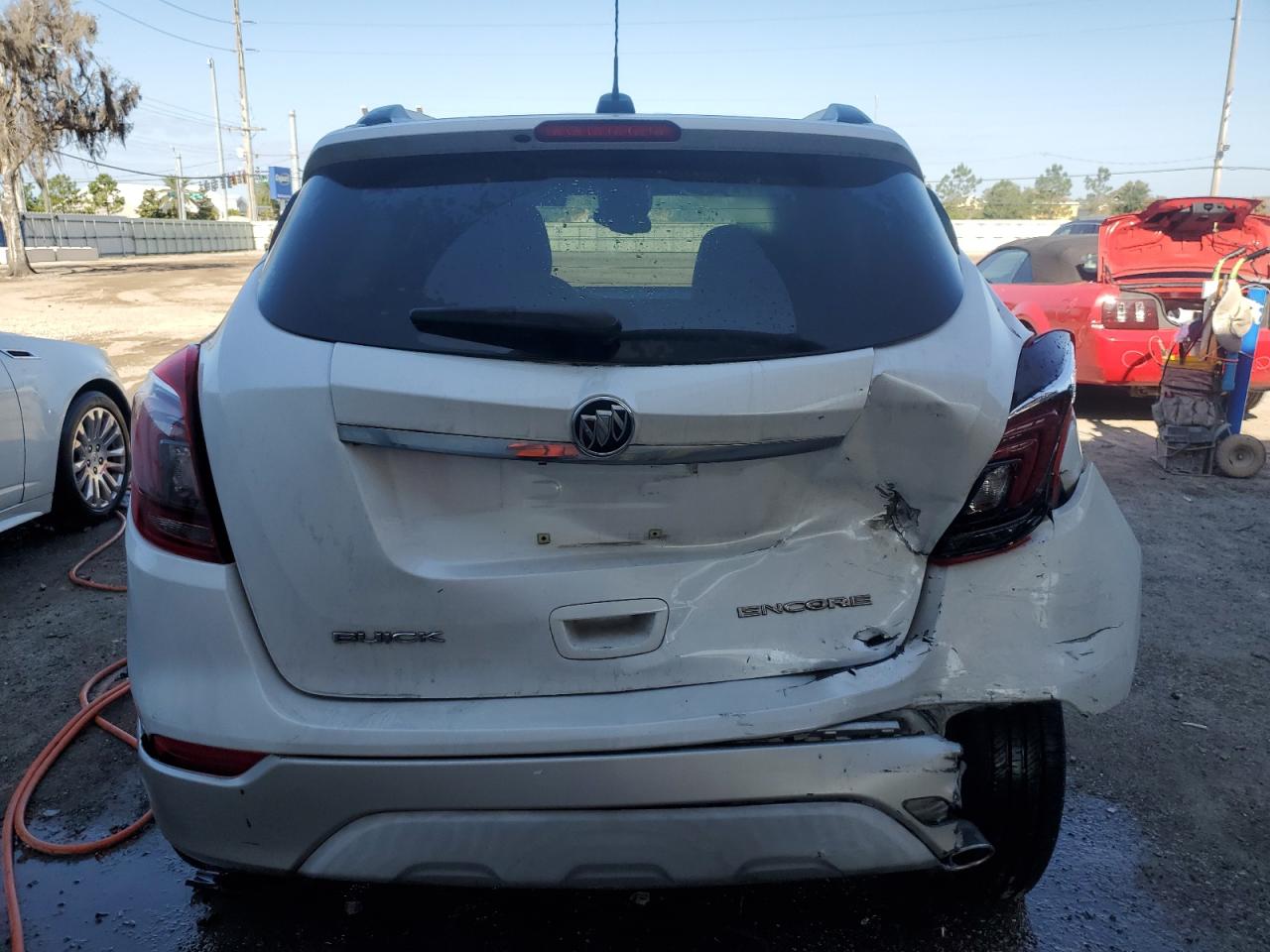 Photo 5 VIN: KL4CJBSB5HB167663 - BUICK ENCORE 