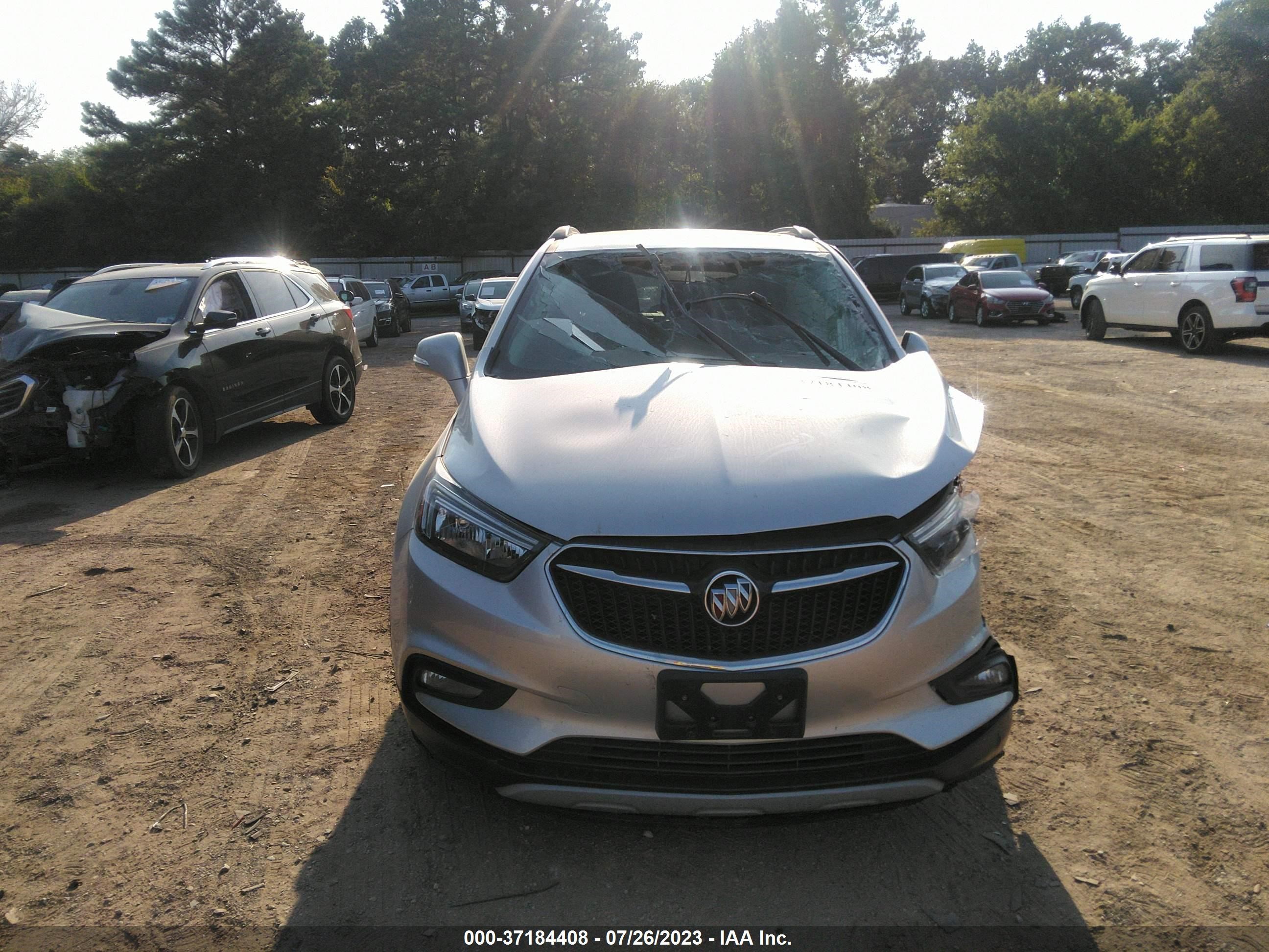 Photo 11 VIN: KL4CJBSB5JB688372 - BUICK ENCORE 